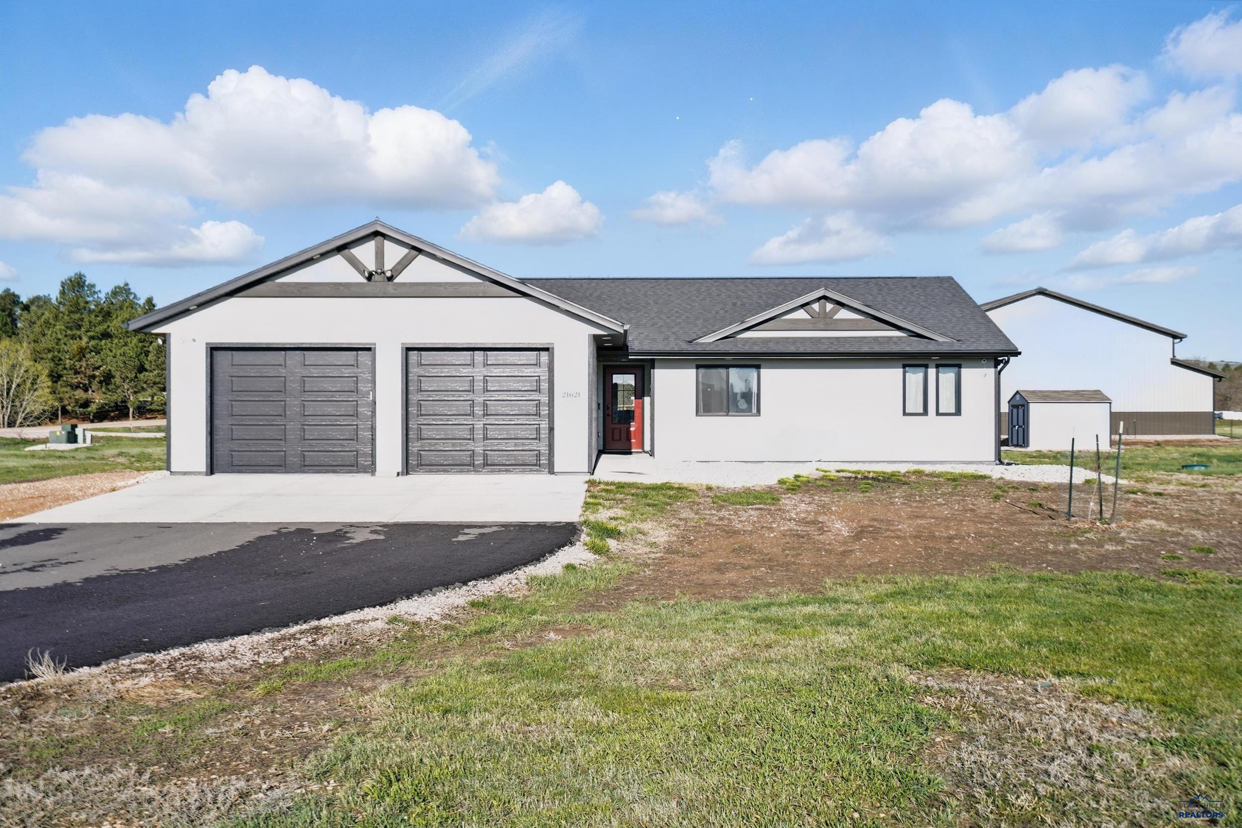 21621 Northwood Dr — photo