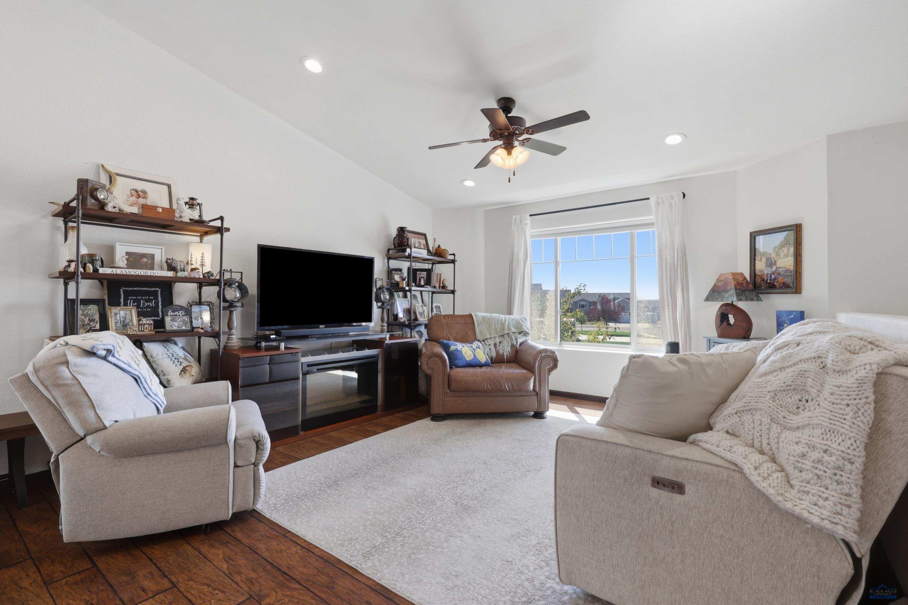 826 Dirk Ct, Box Elder, SD 57719 — photo 2