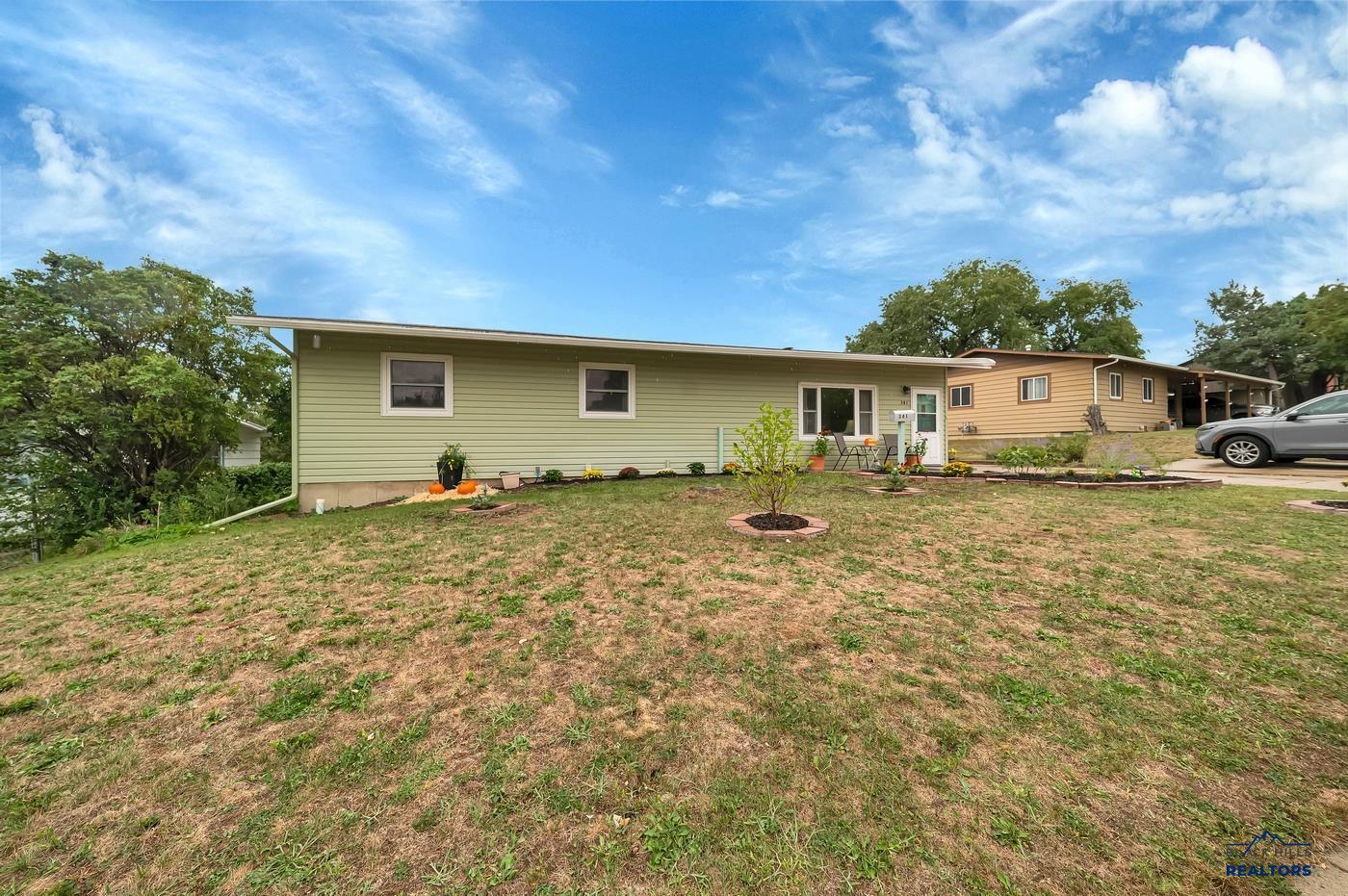 341 E Custer St, Rapid City, SD 57701 — photo 2