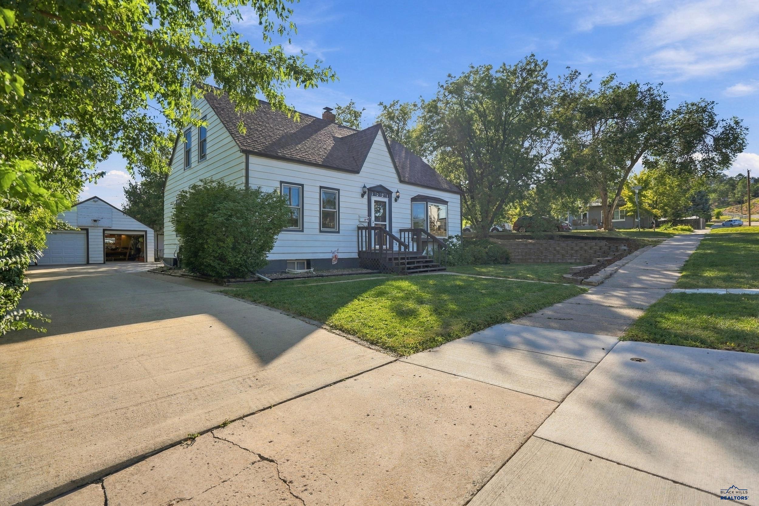 1221 Quincy, Rapid City, SD 57701 — photo 3
