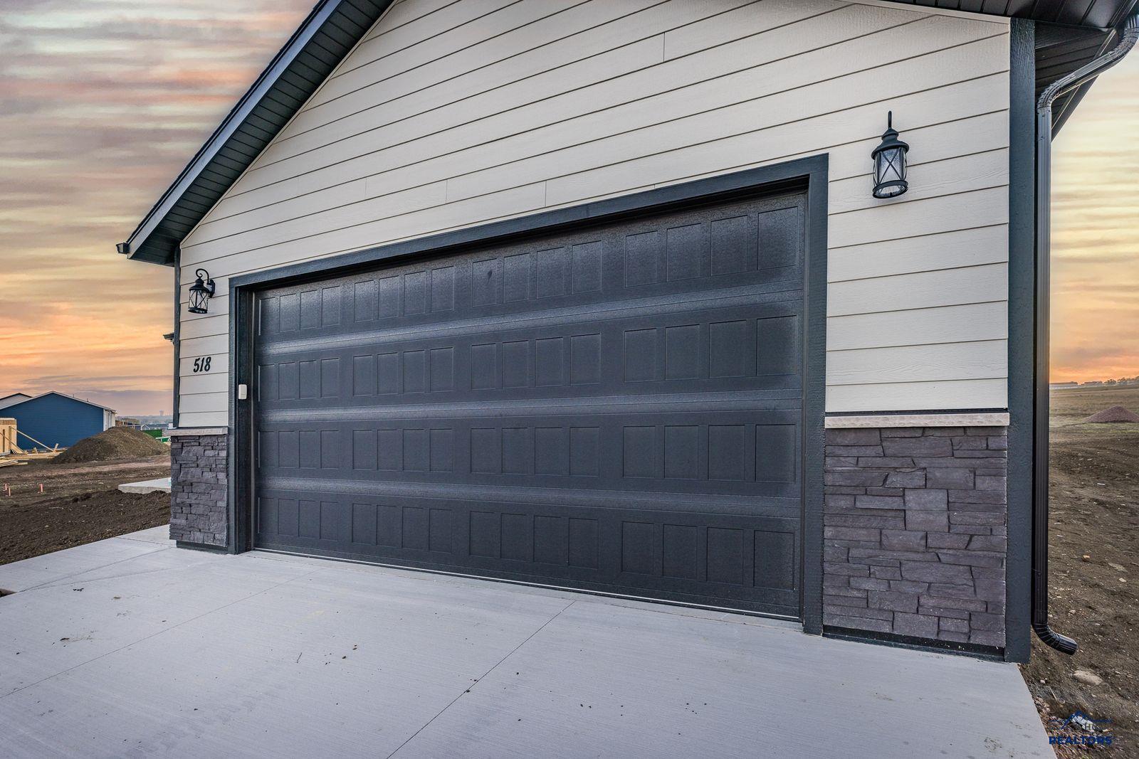 518 Alpha Avenue, Box Elder, SD 57719 — photo 3