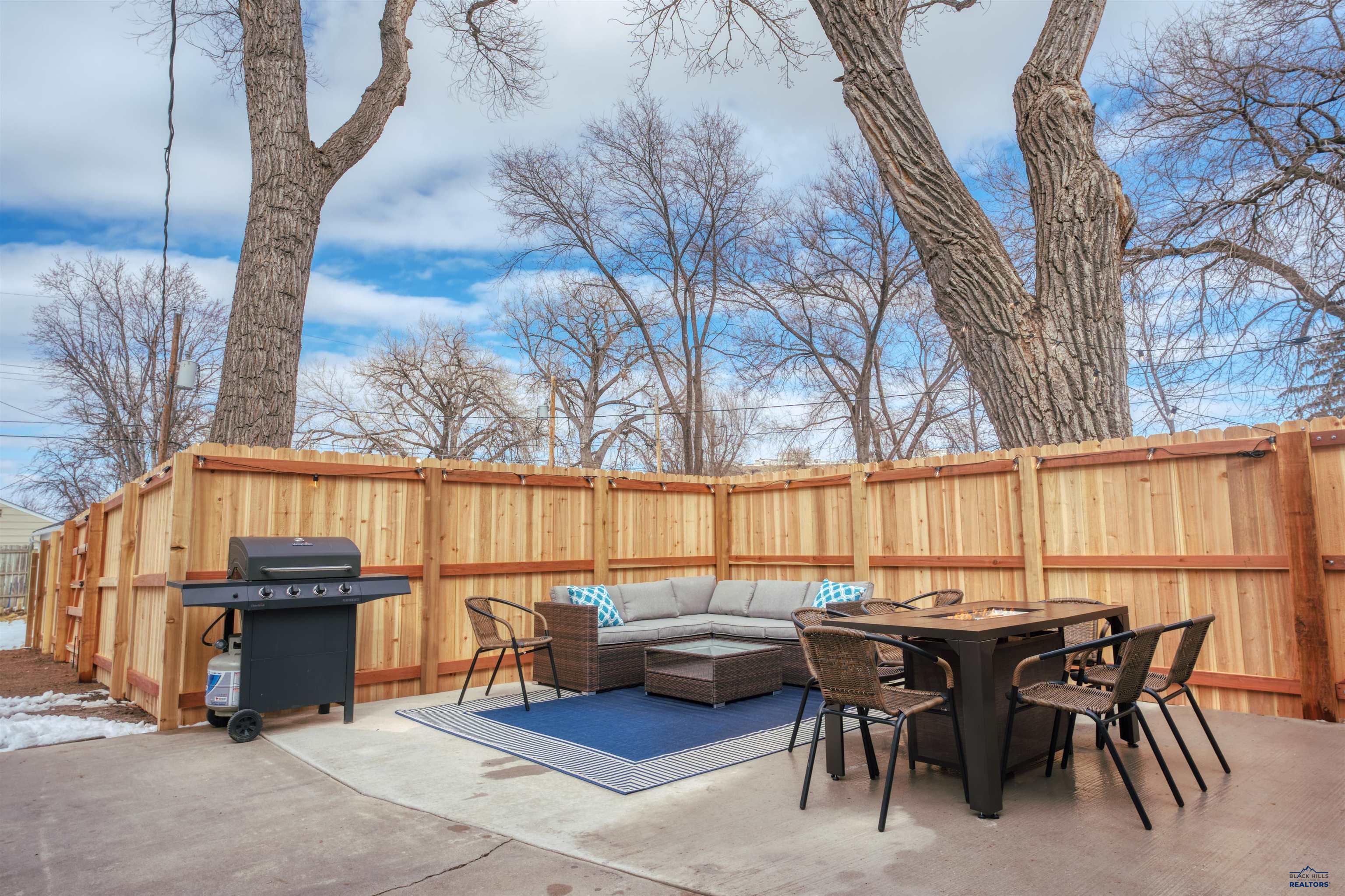 818 St James, Rapid City, SD 57701 — photo 2