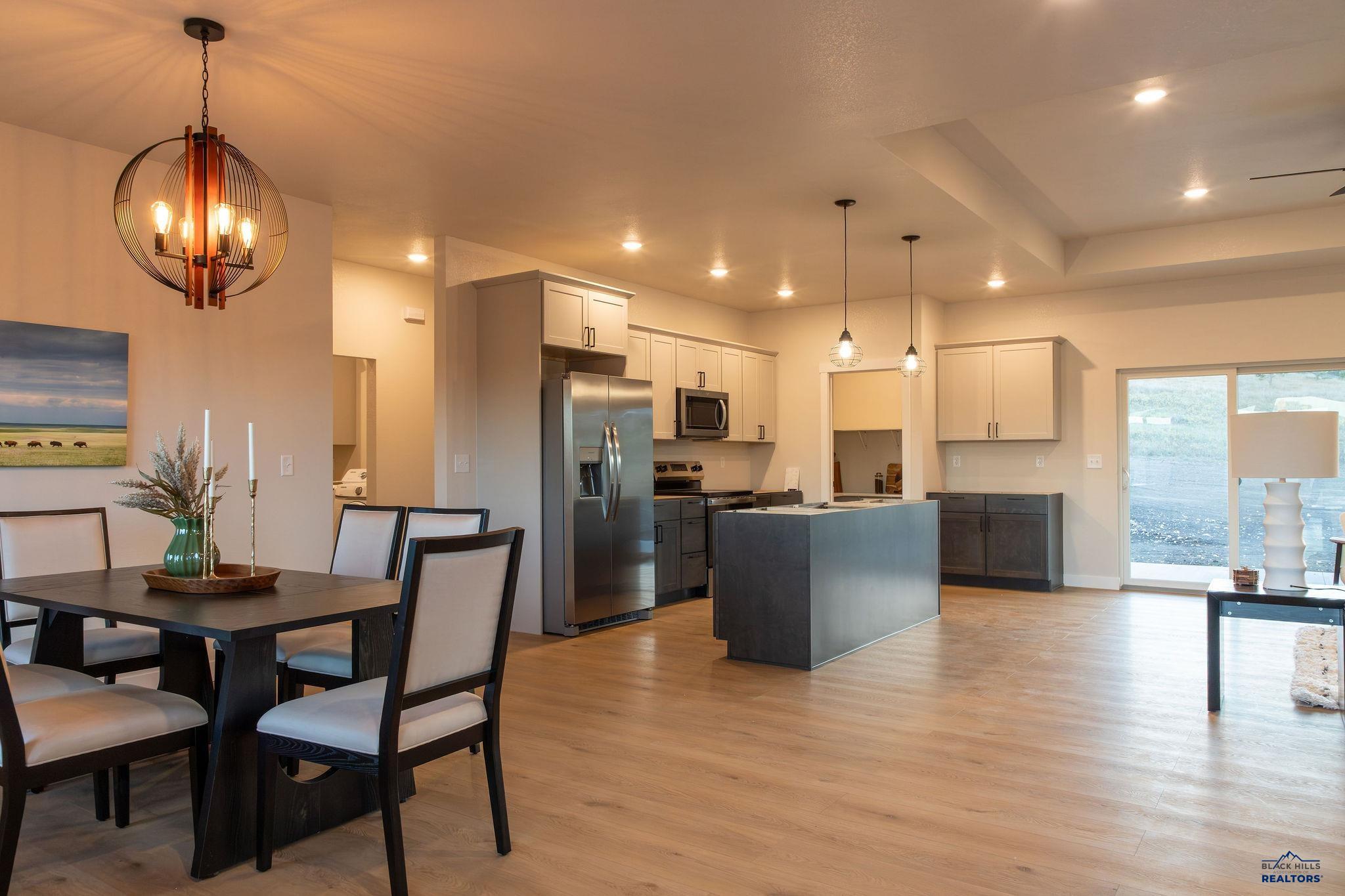 133 Stone Hill Drive, Custer, SD 57730 — photo 2