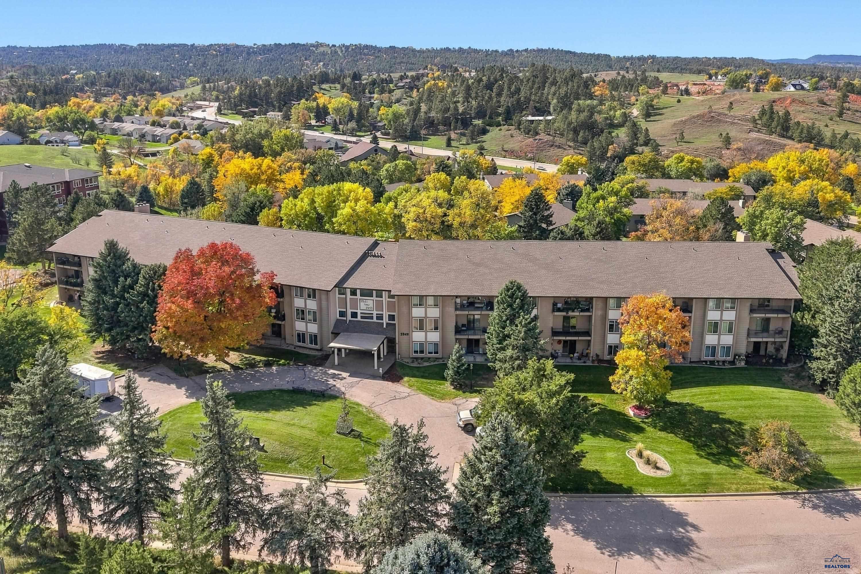 3976 Fairway Hills Drive — photo