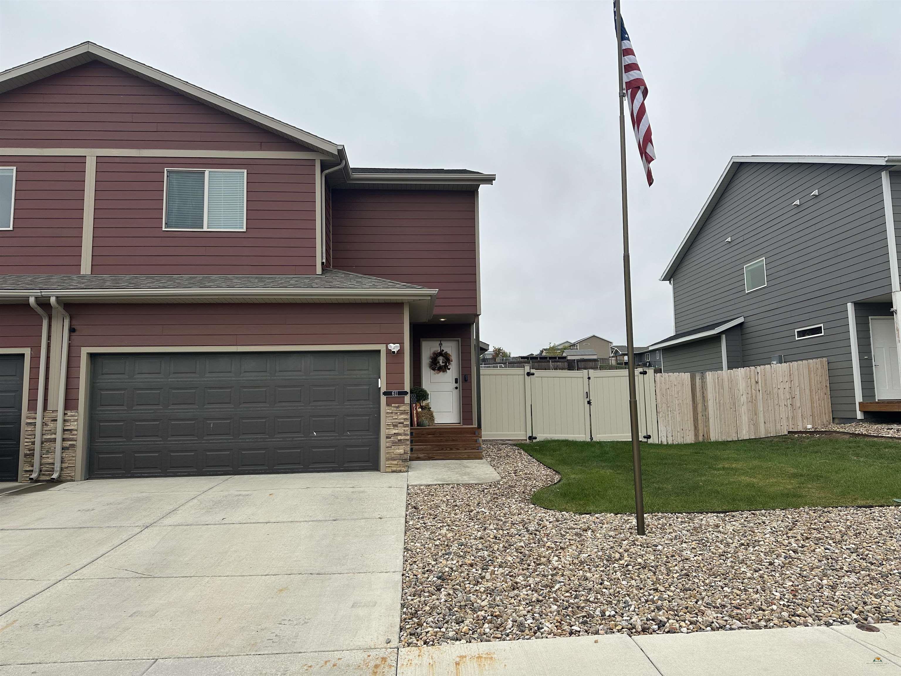 611 Copperfield Drive — photo