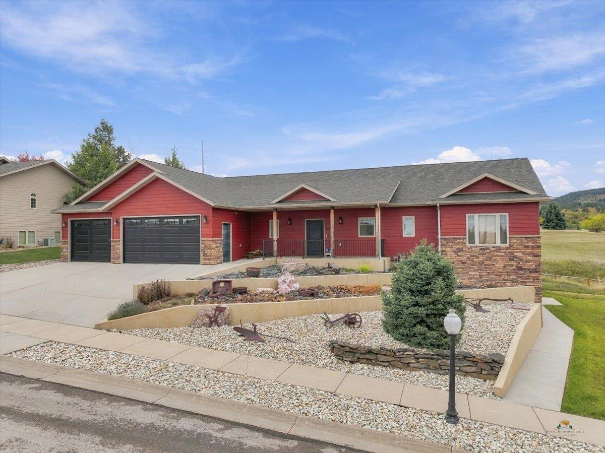 1817 Country Oaks Lane — photo