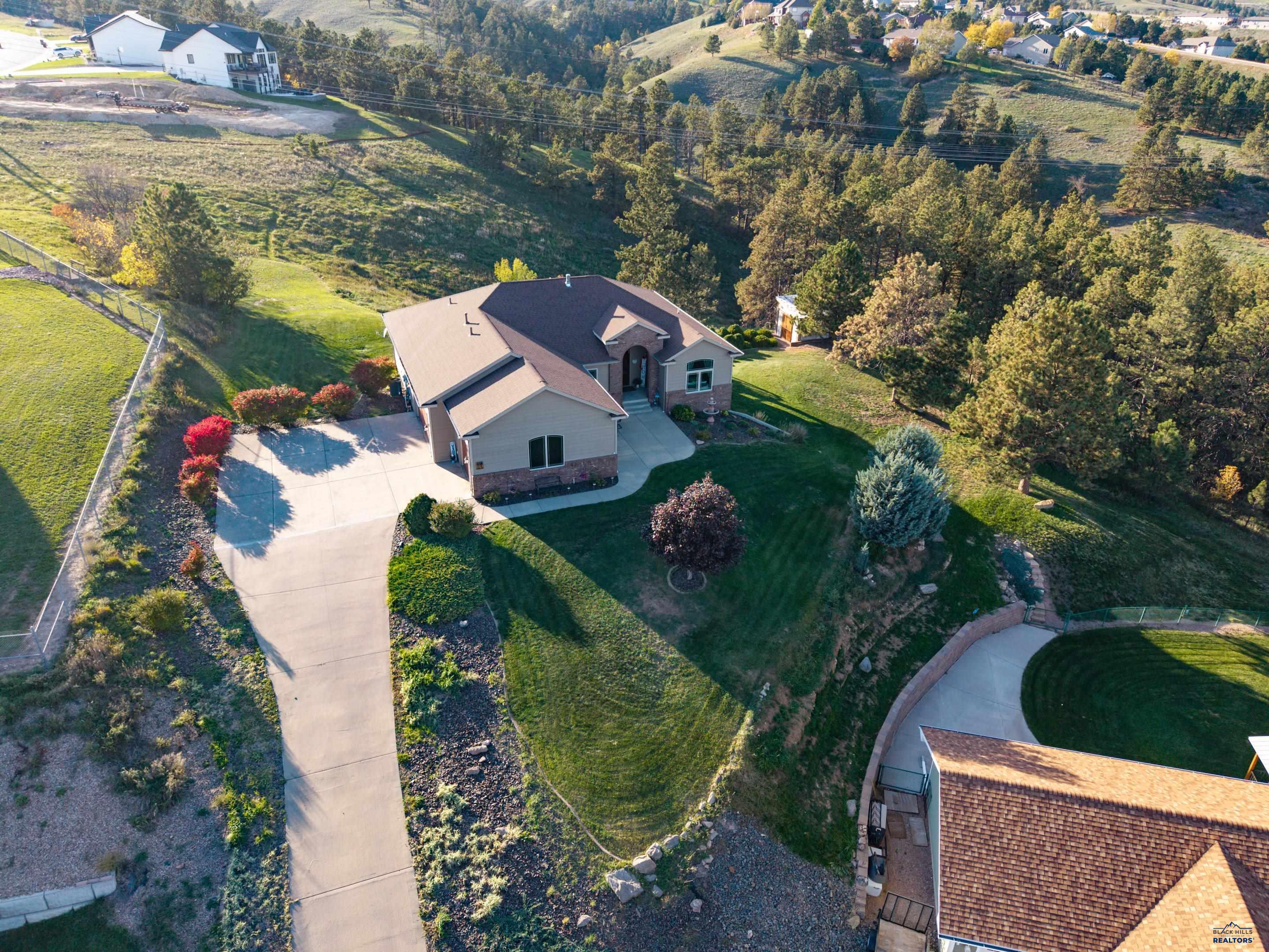 668 Middle Valley Drive — photo