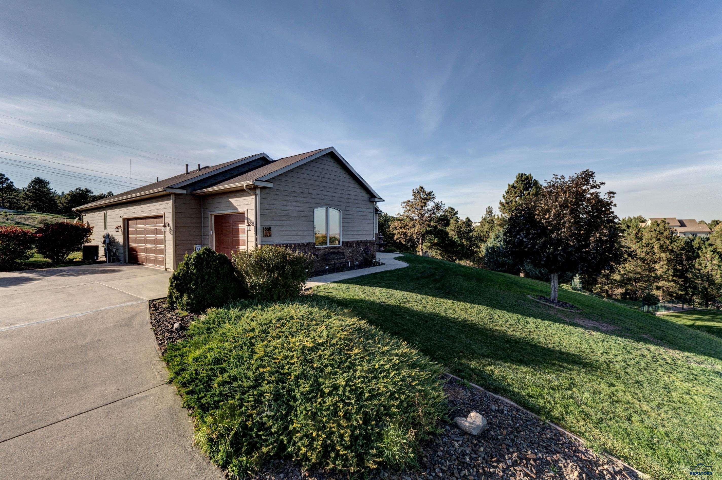 668 Middle Valley Drive, Rapid City, SD 57701 | Realty.com