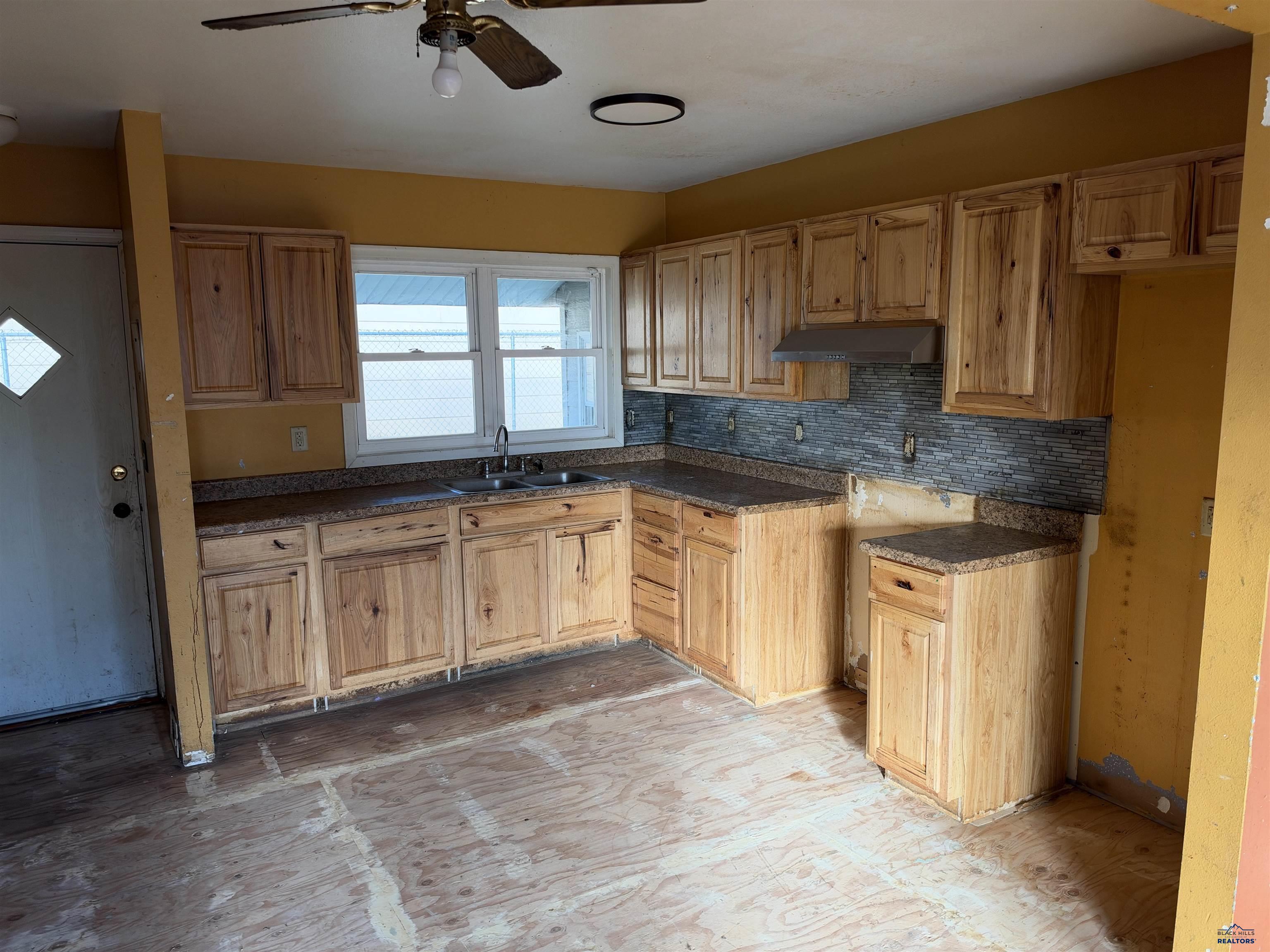 136 E Nowlin, Rapid City, SD 57701 — photo 3