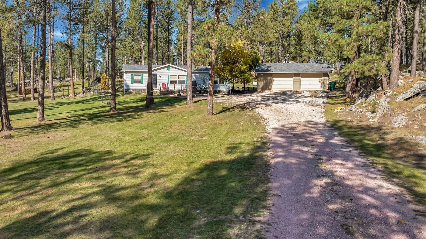 12247 Weaver Drive, Custer, SD 57730 — photo 2