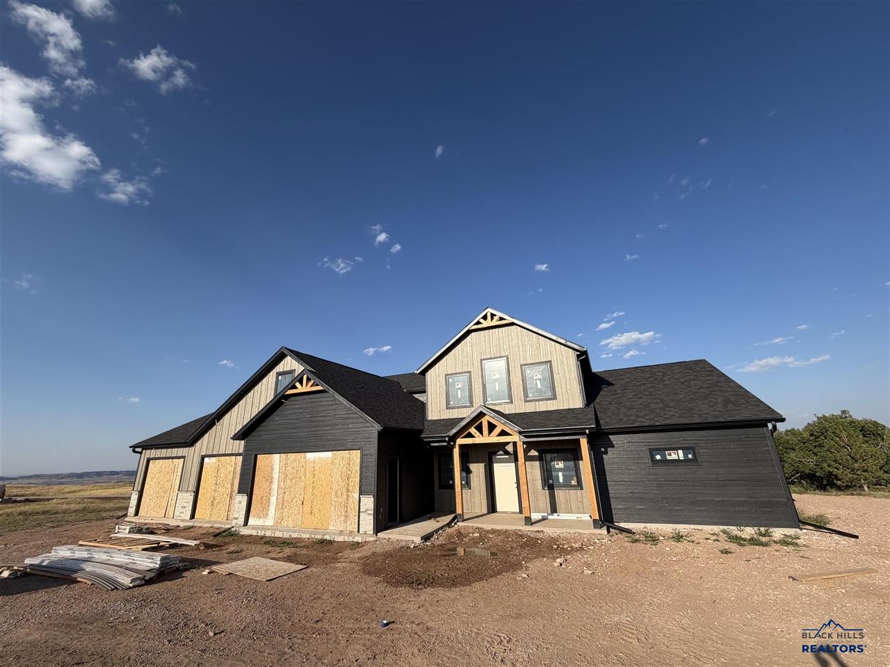 22992 Cedar Berry Avenue — photo