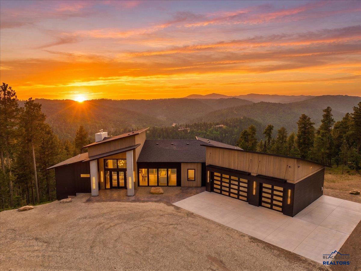 11246 Paradise Gulch Loop — photo