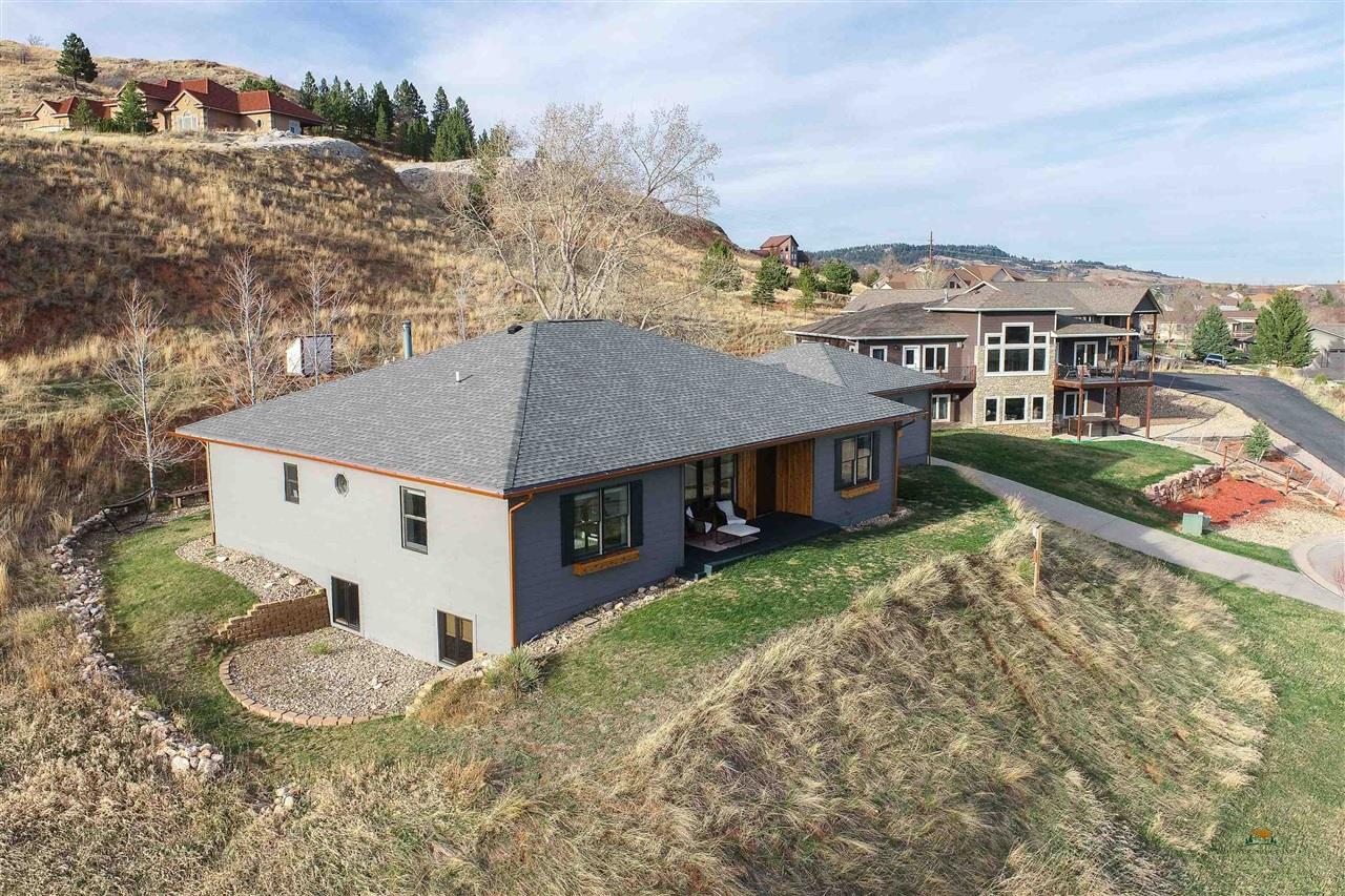 1822 Roundup Circle, Spearfish, SD 57783 — photo 2