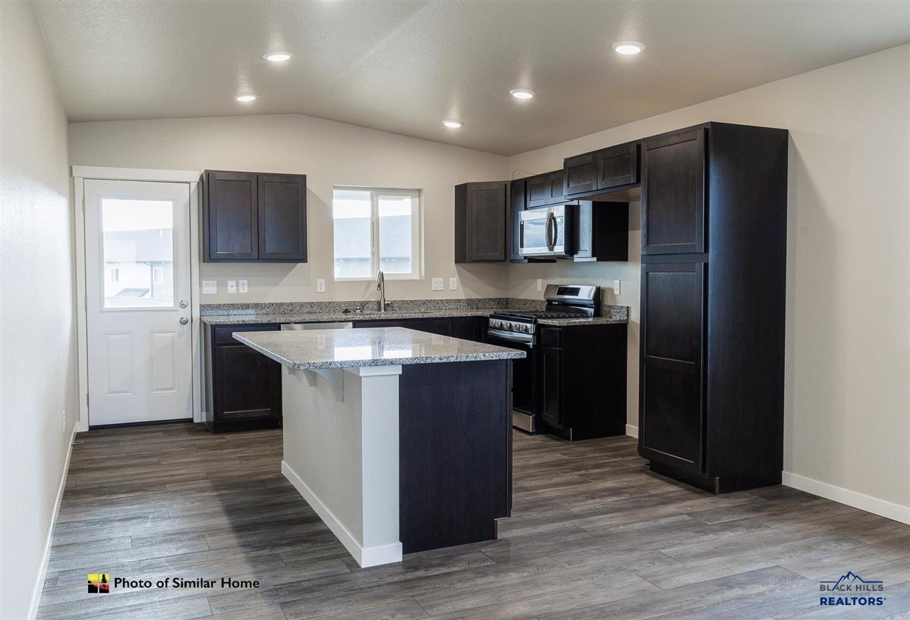 460 Yelner Drive, Box Elder, SD 57719 — photo 3