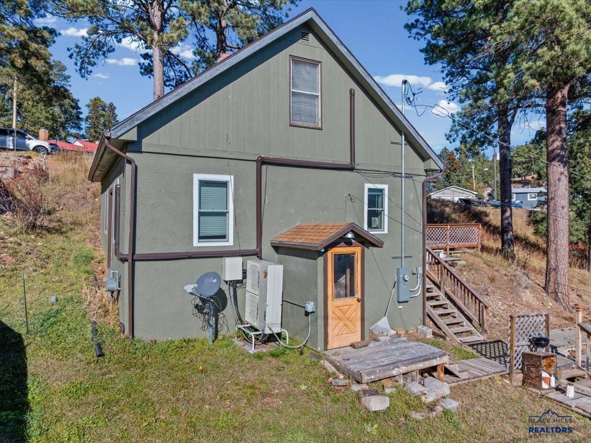 407 W Summit Street — photo