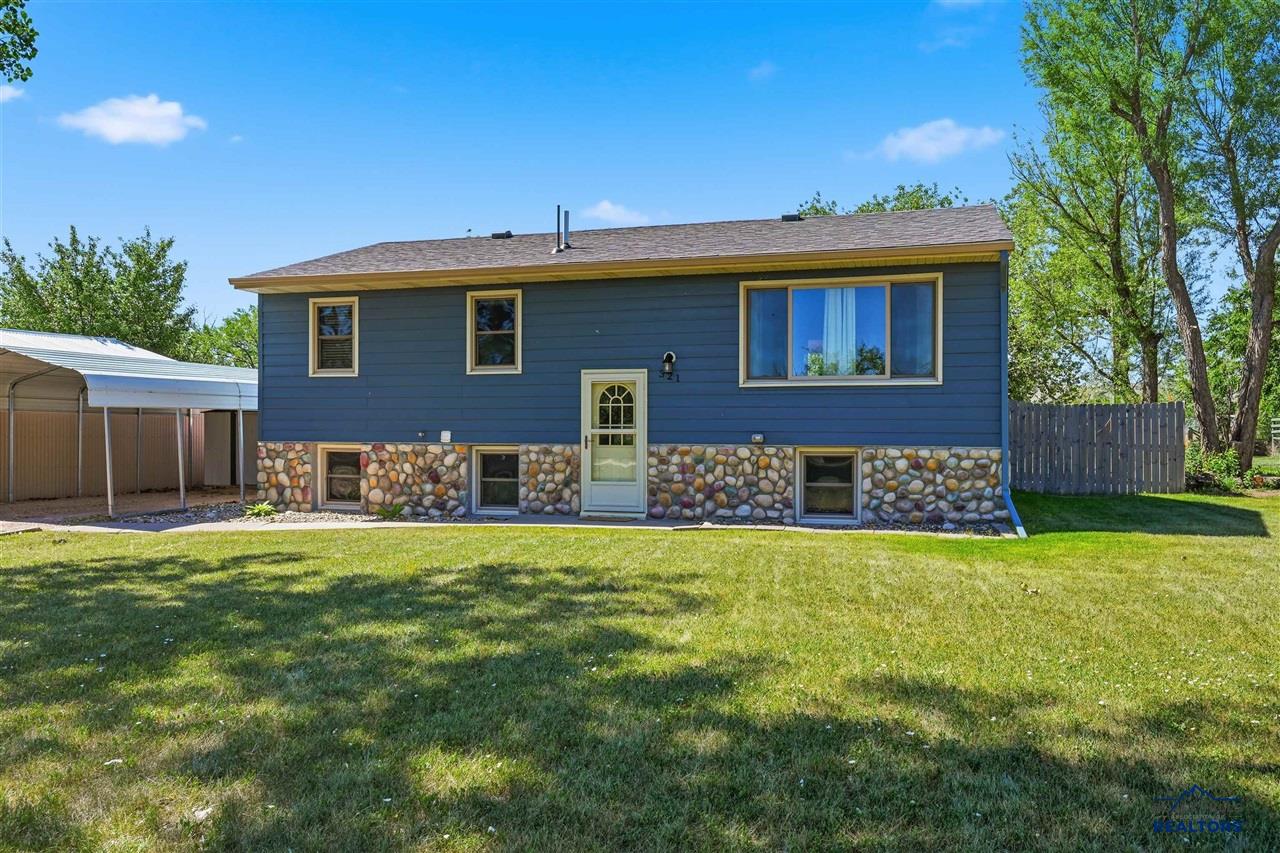 321 Circle Drive, Box Elder, SD 57719 — photo 2