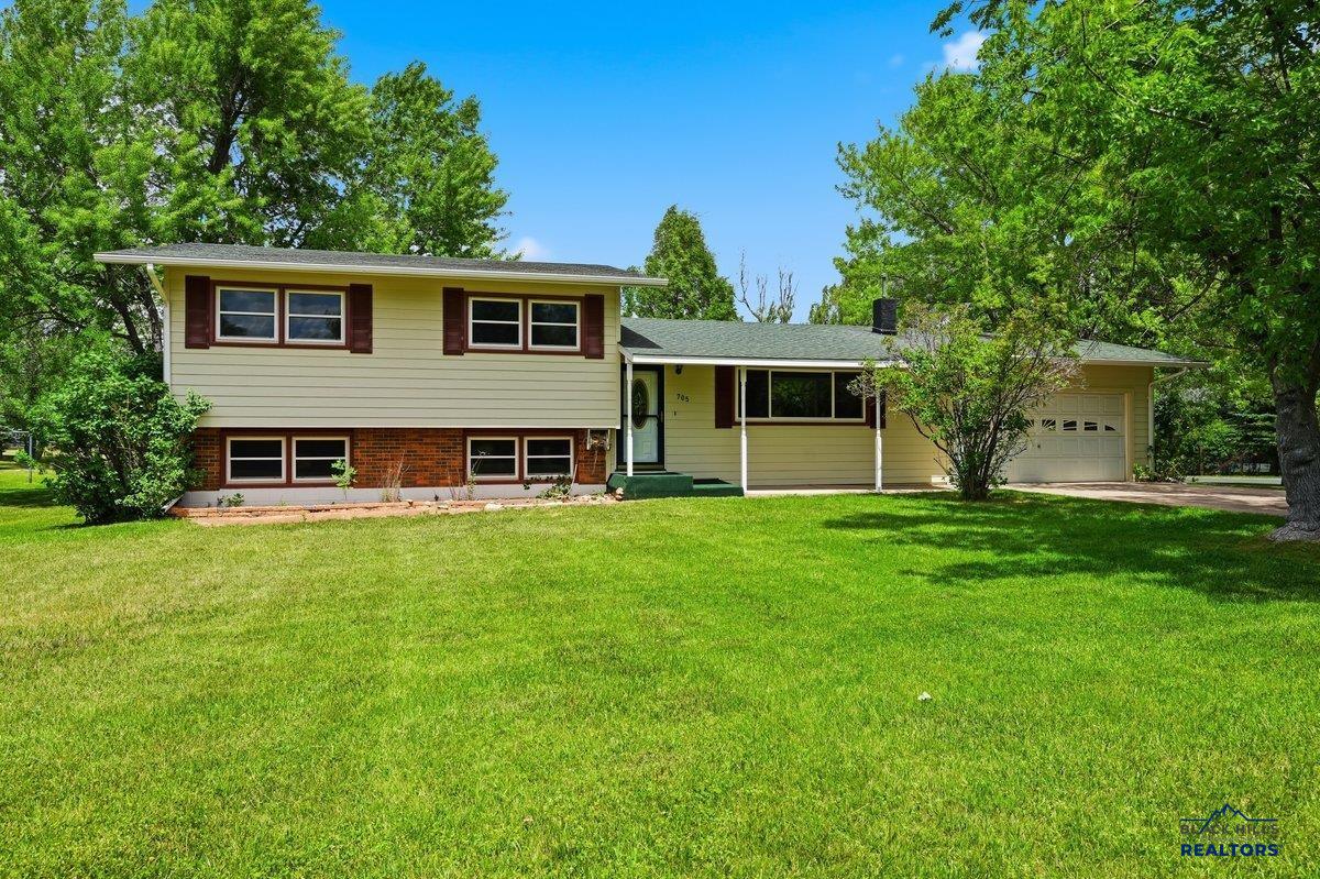 705 Pine Road Pine — photo