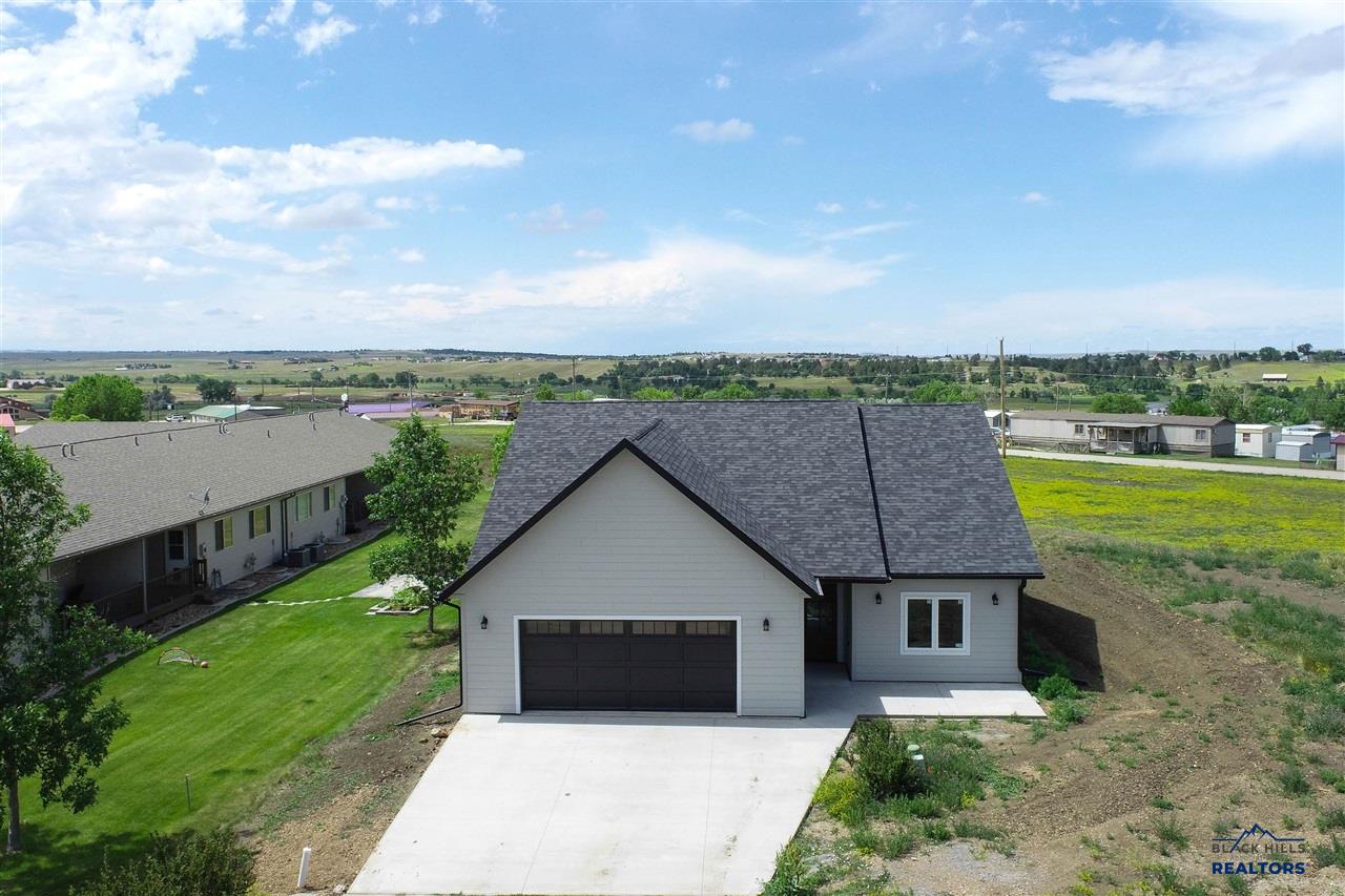 1996 Spruce, Belle Fourche, SD 57717 — photo 2