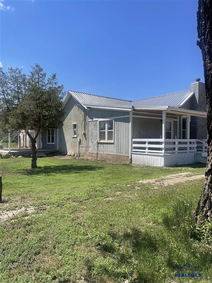 200 S 2nd Street, Hot Springs, SD 57722 — photo 3