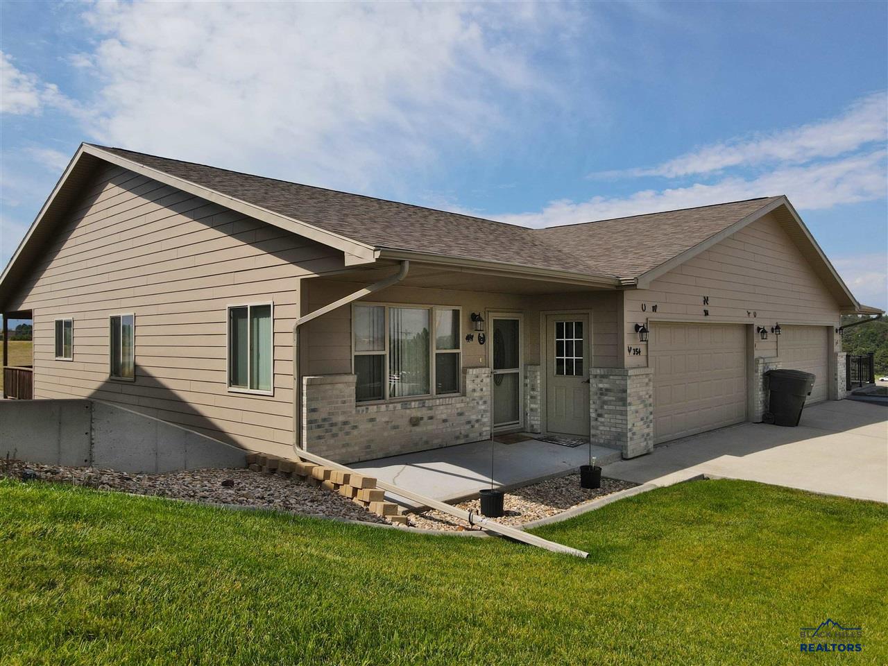 354 Red Rock Circle — photo