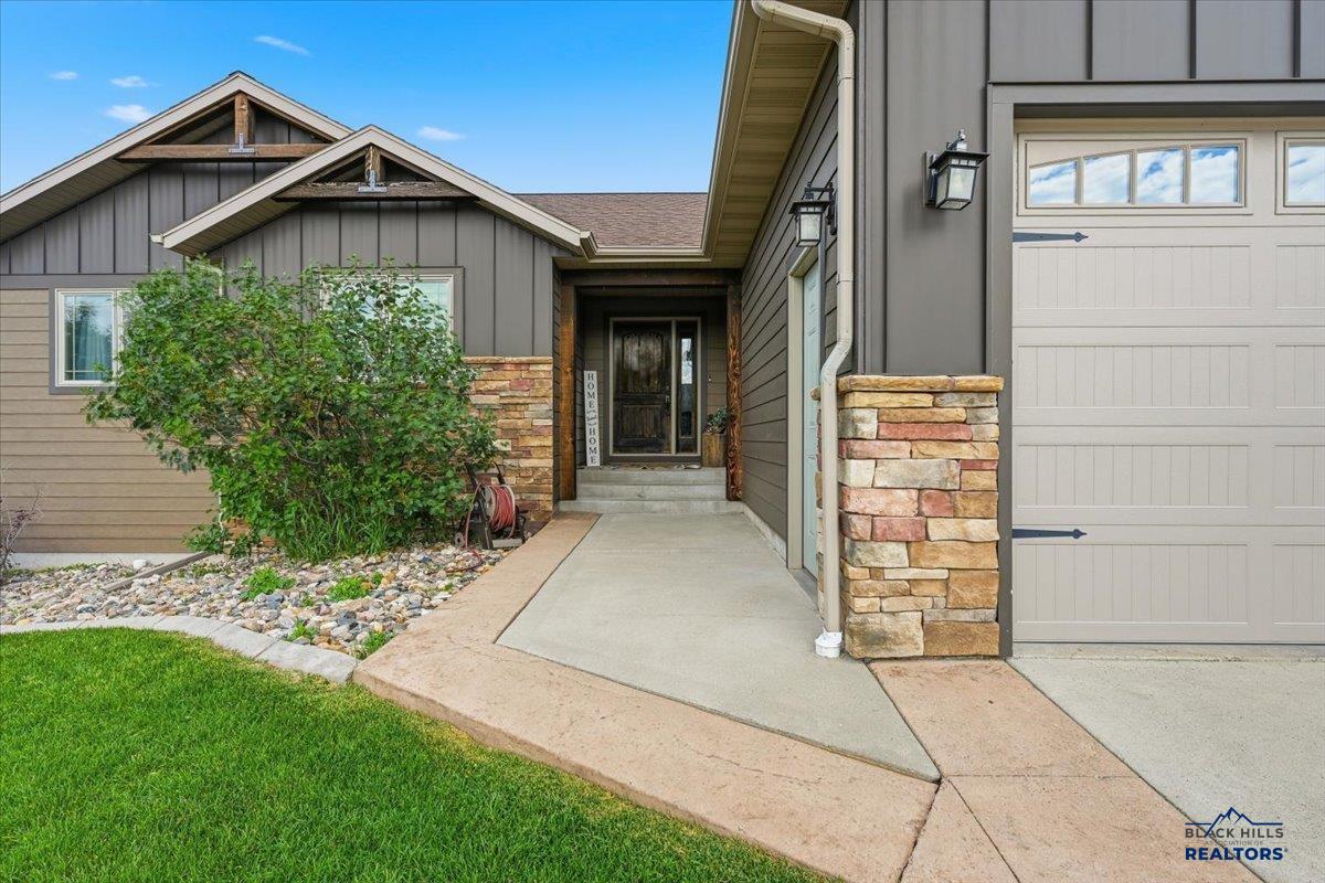 725 Maple Drive, Spearfish, SD 57783 — photo 2