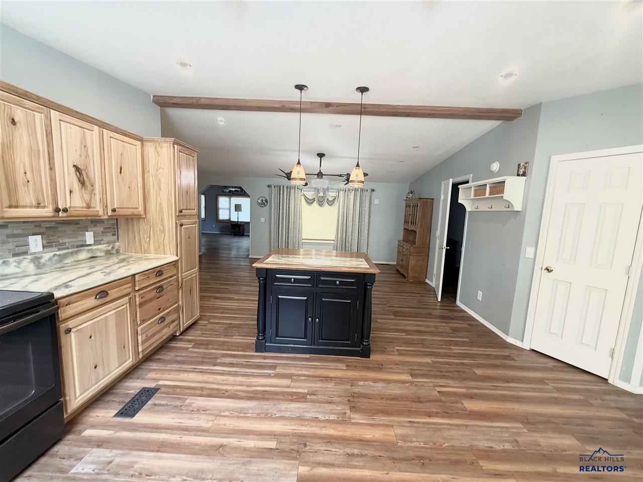 12237 Weaver Drive, Custer, SD 57730 — photo 3