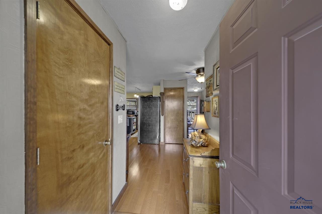 25604 Mountain Shadow Road, Custer, SD 57735 — photo 3