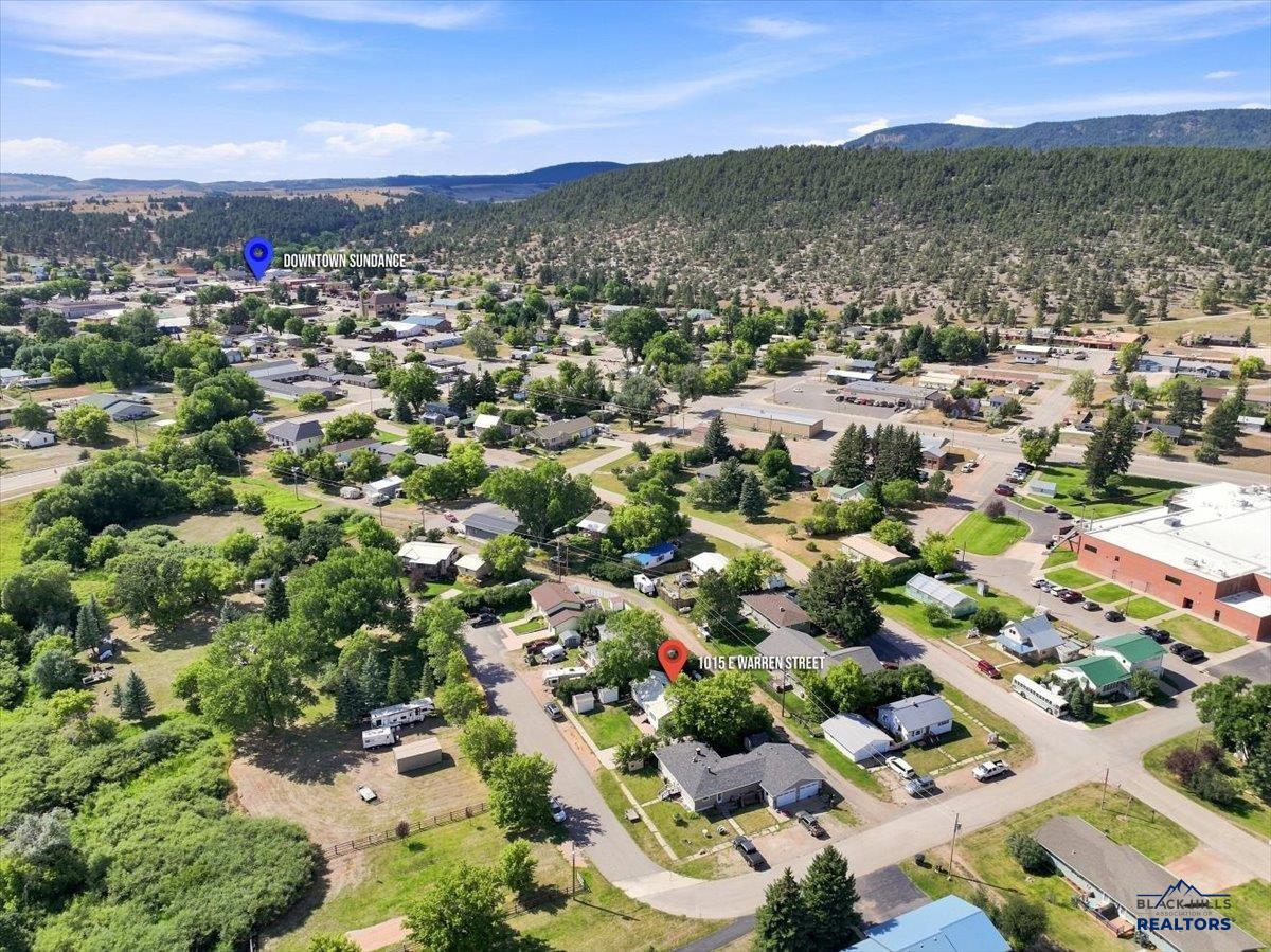 1015 E Warren, Sundance, WY 82729 — photo 3