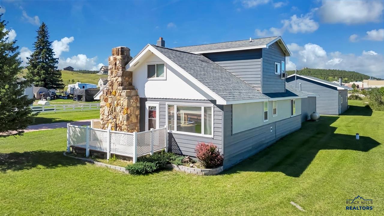 25115 Harbach Lane — photo