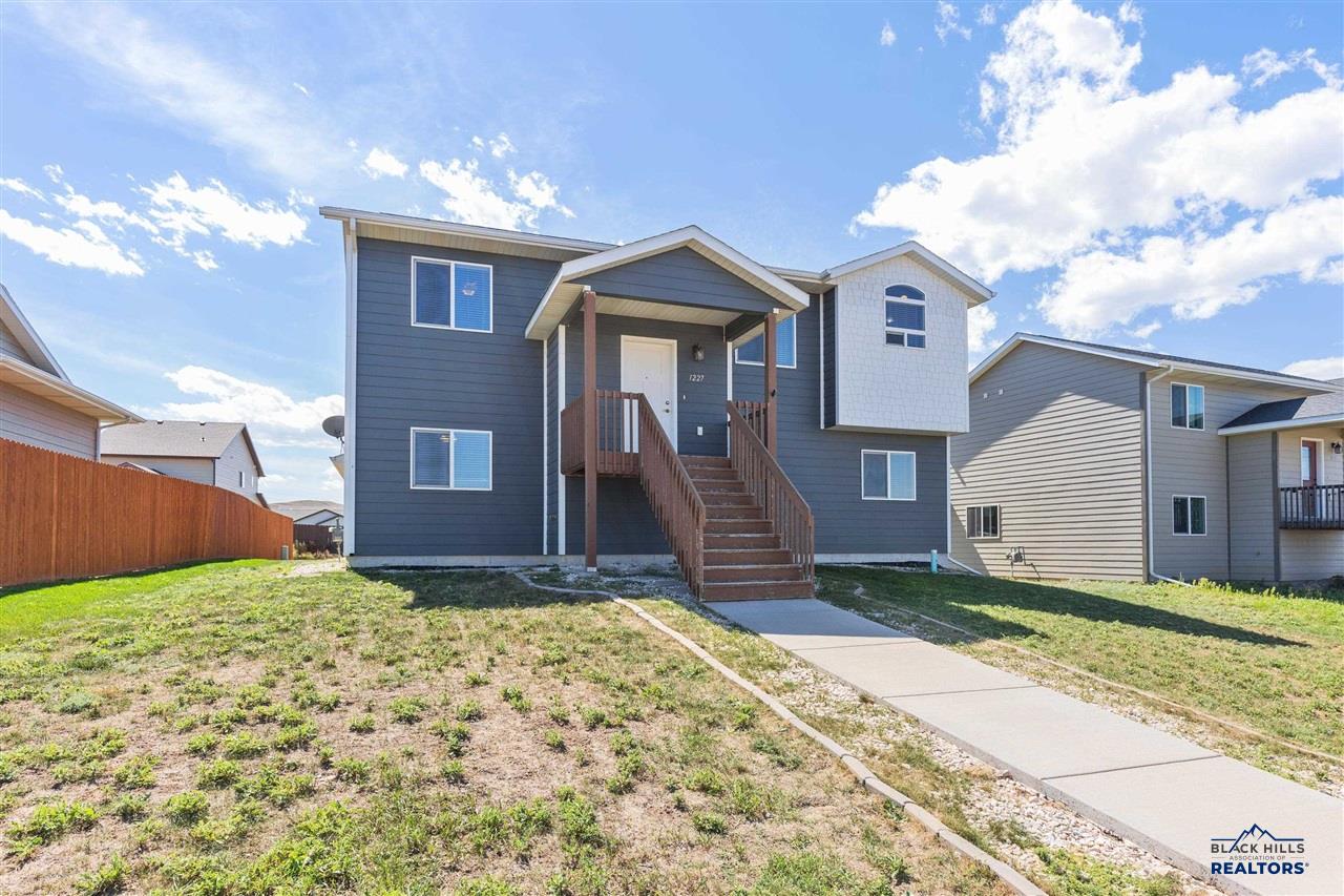 1227 Juneau Drive — photo