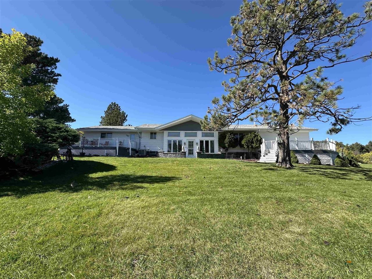 13279 Arapahoe Drive — photo