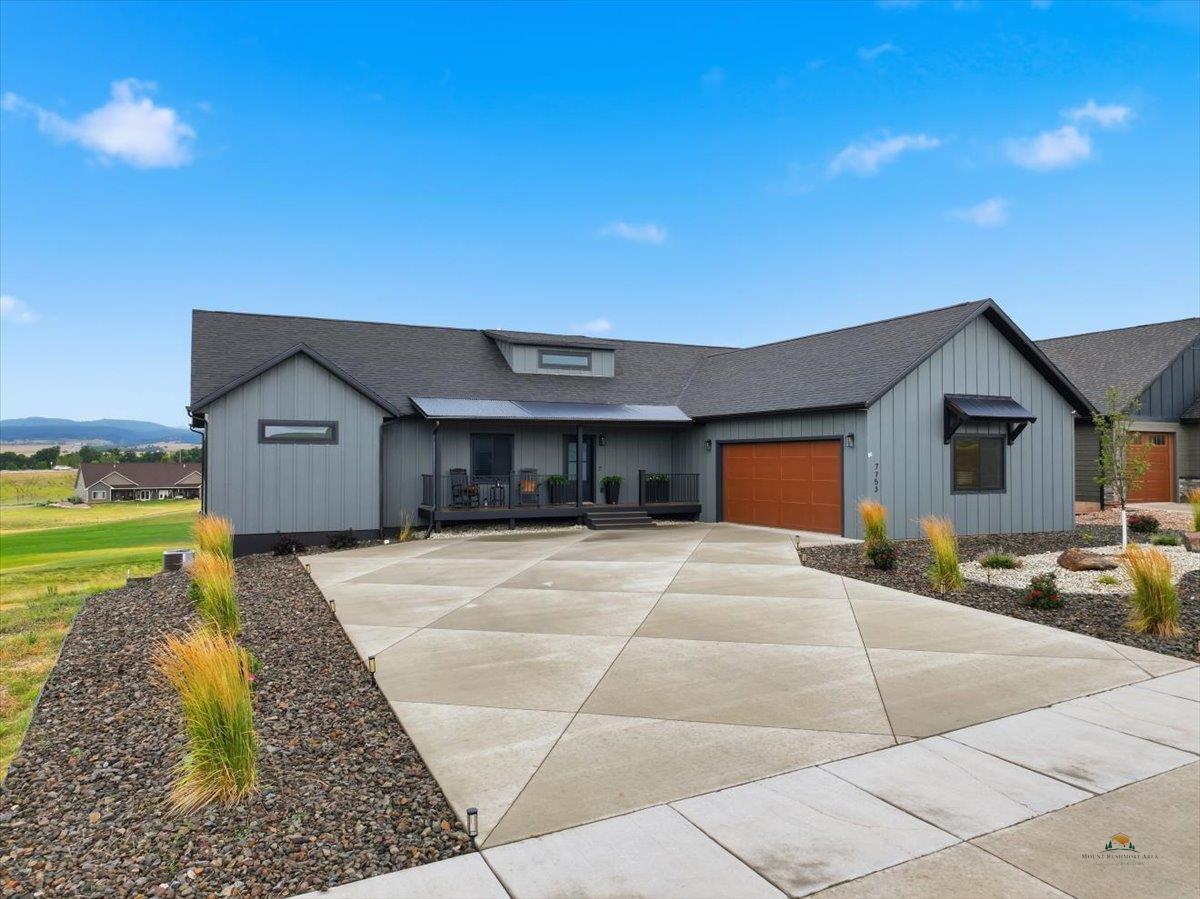 7753 Brooks Loop — photo