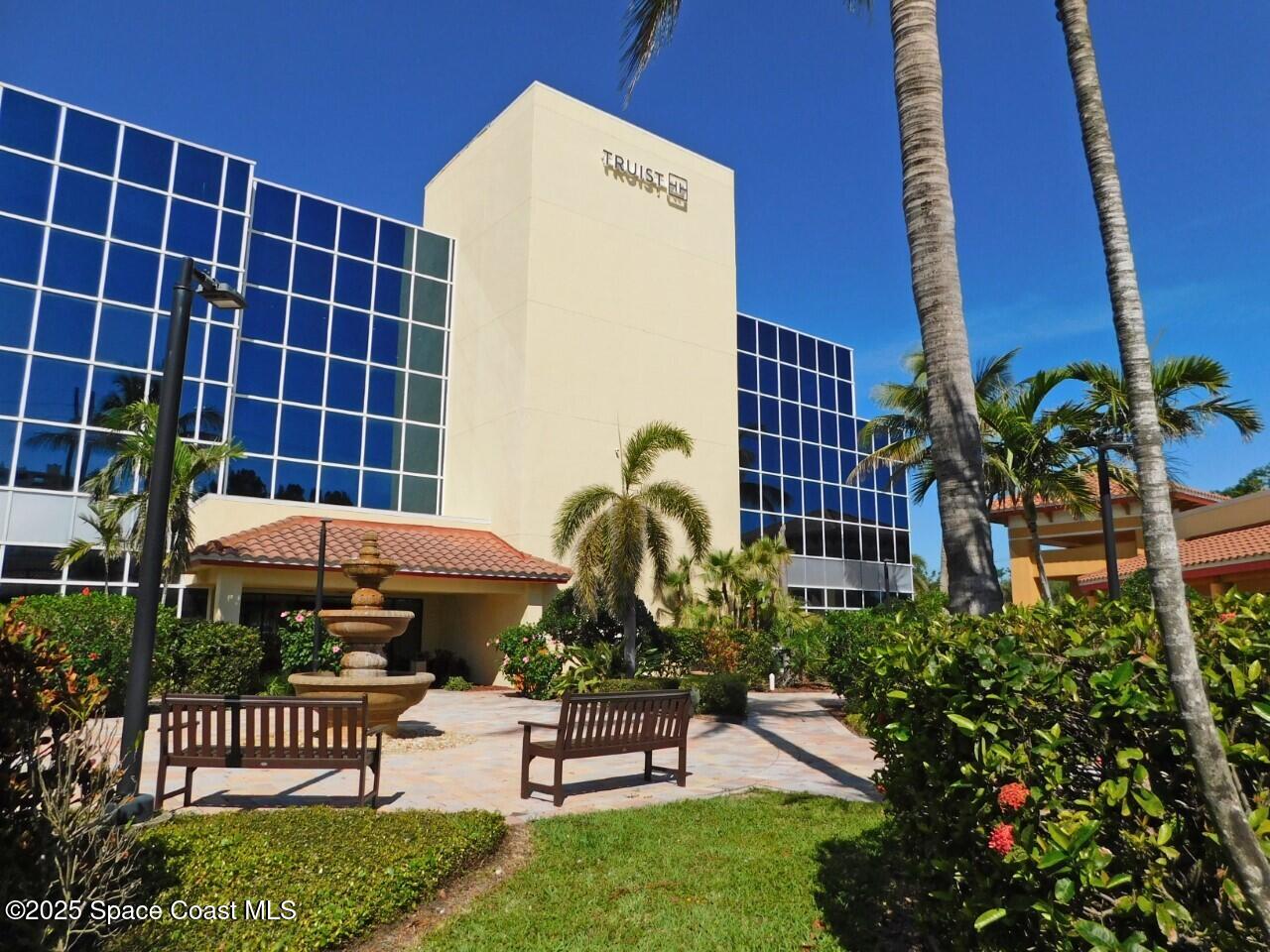 150 Cocoa Isles Boulevard 101 (1,266 Rsf) — photo