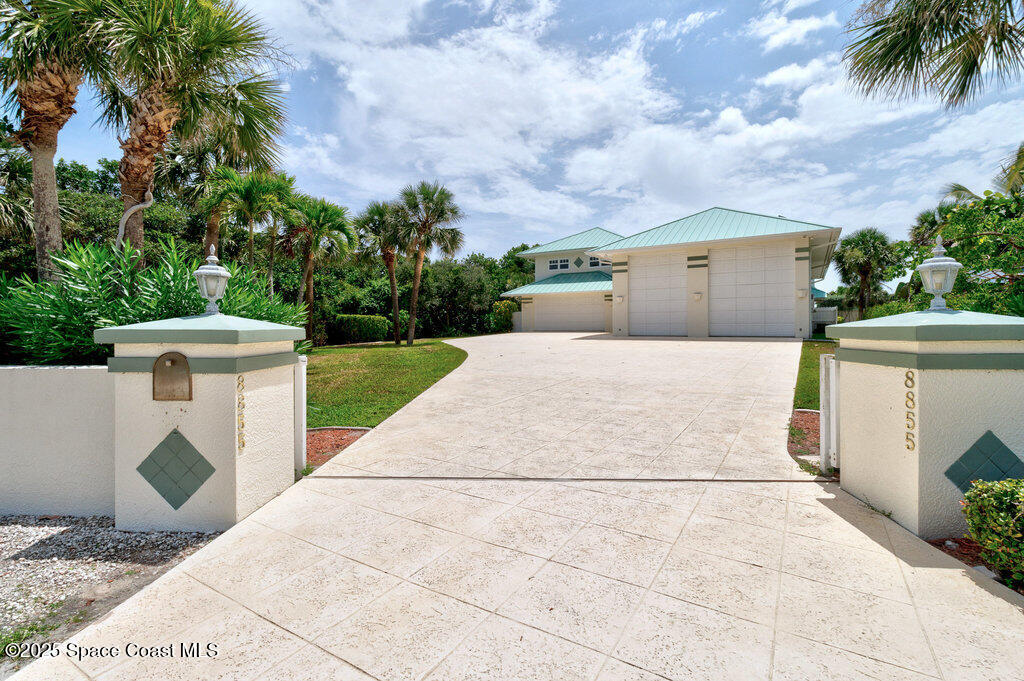 8855 Highway A1a — photo