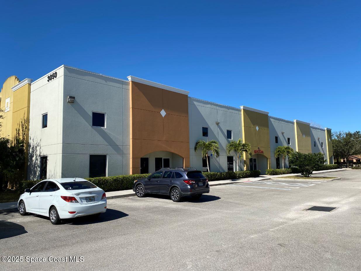 3050 Venture Lane #107 (1,914 Sf) — photo