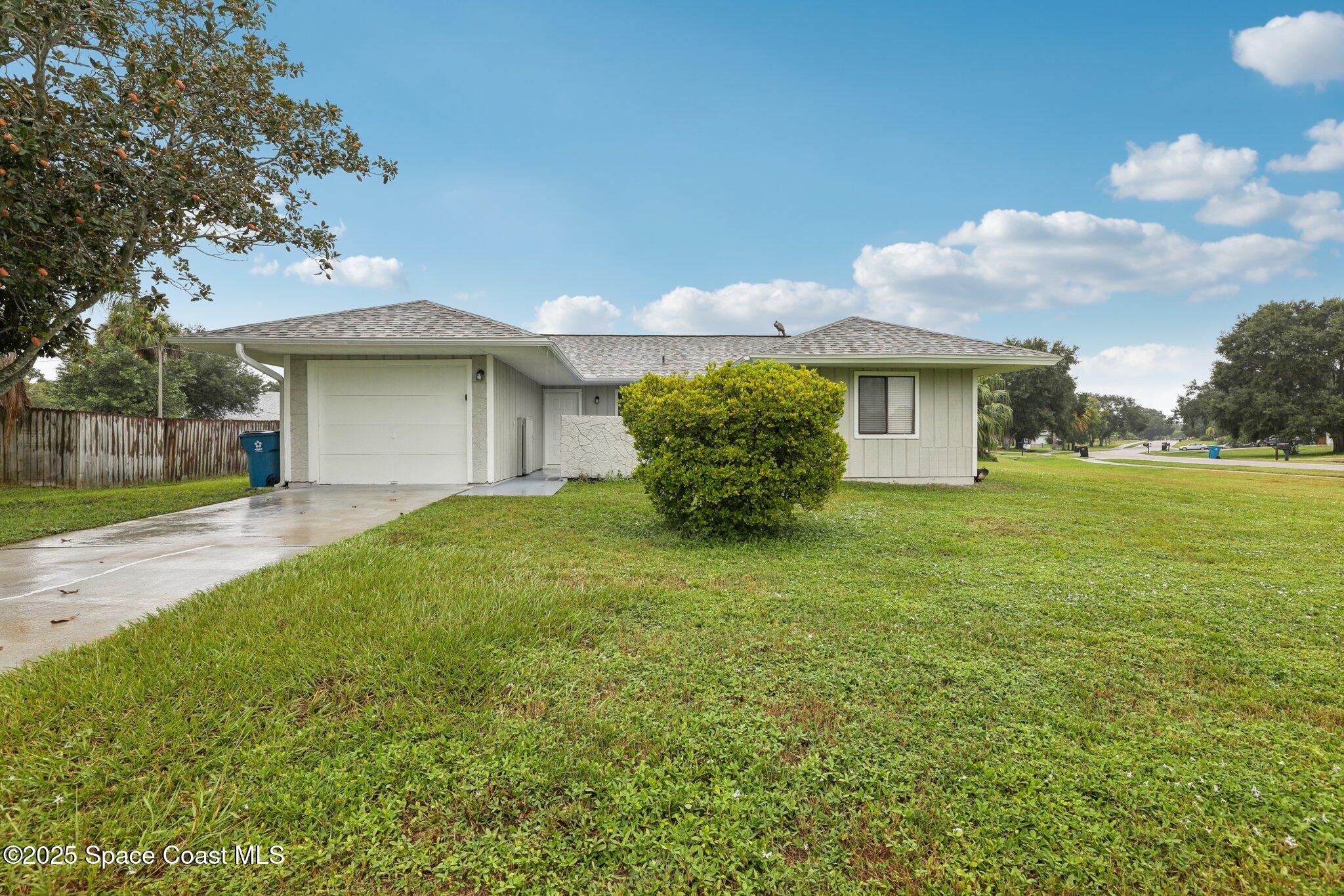 2197 Paoli Drive NE — photo