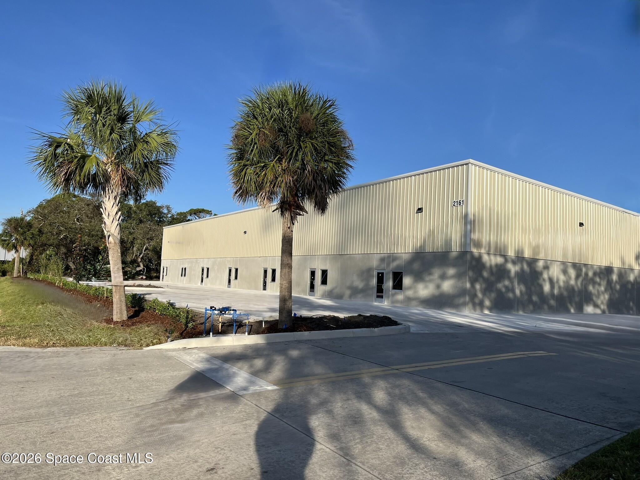 2161 Franklin Drive NE 4-7 (7,000 Sf) — photo
