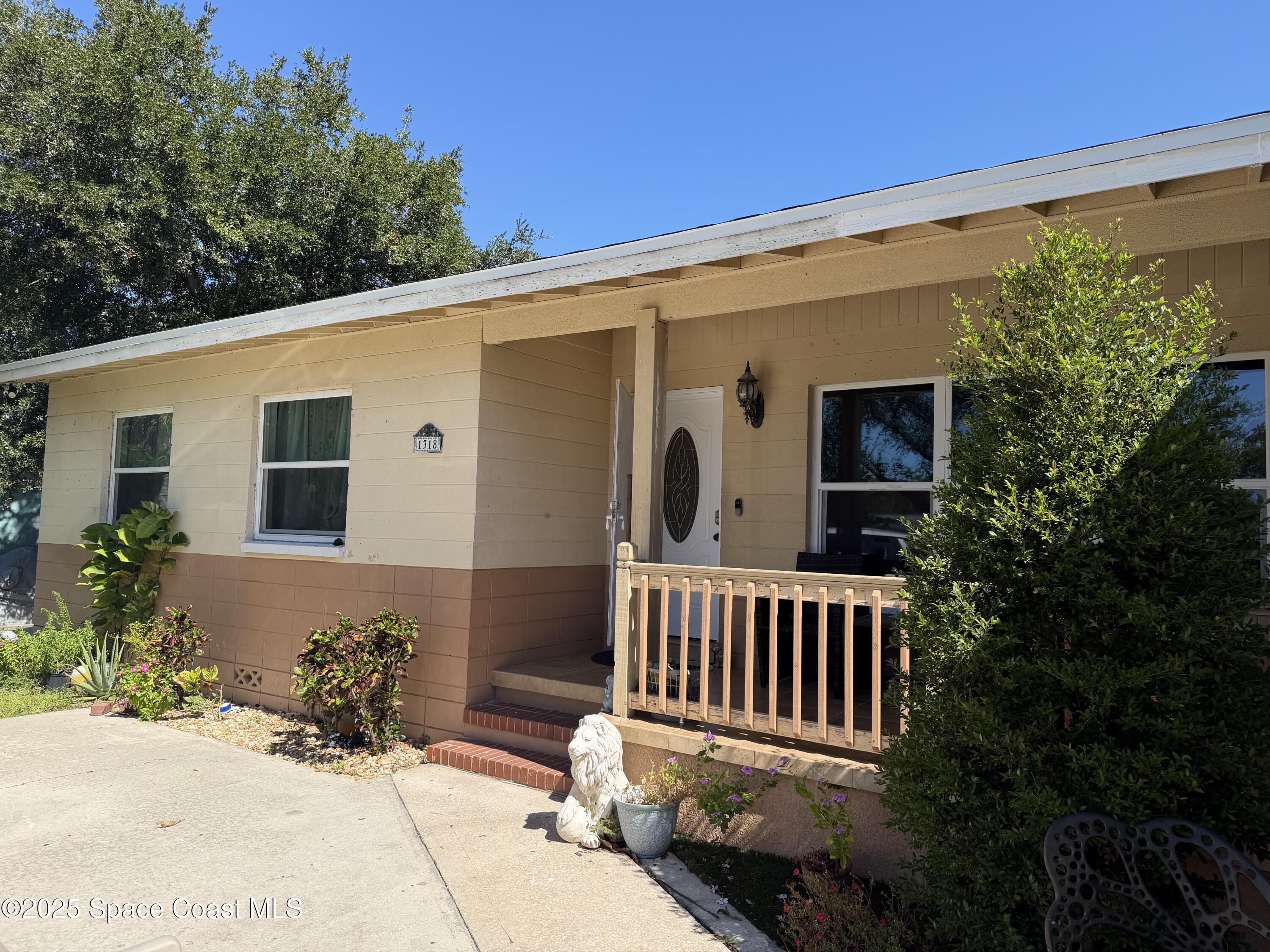 1318 Hillsdale Drive — photo