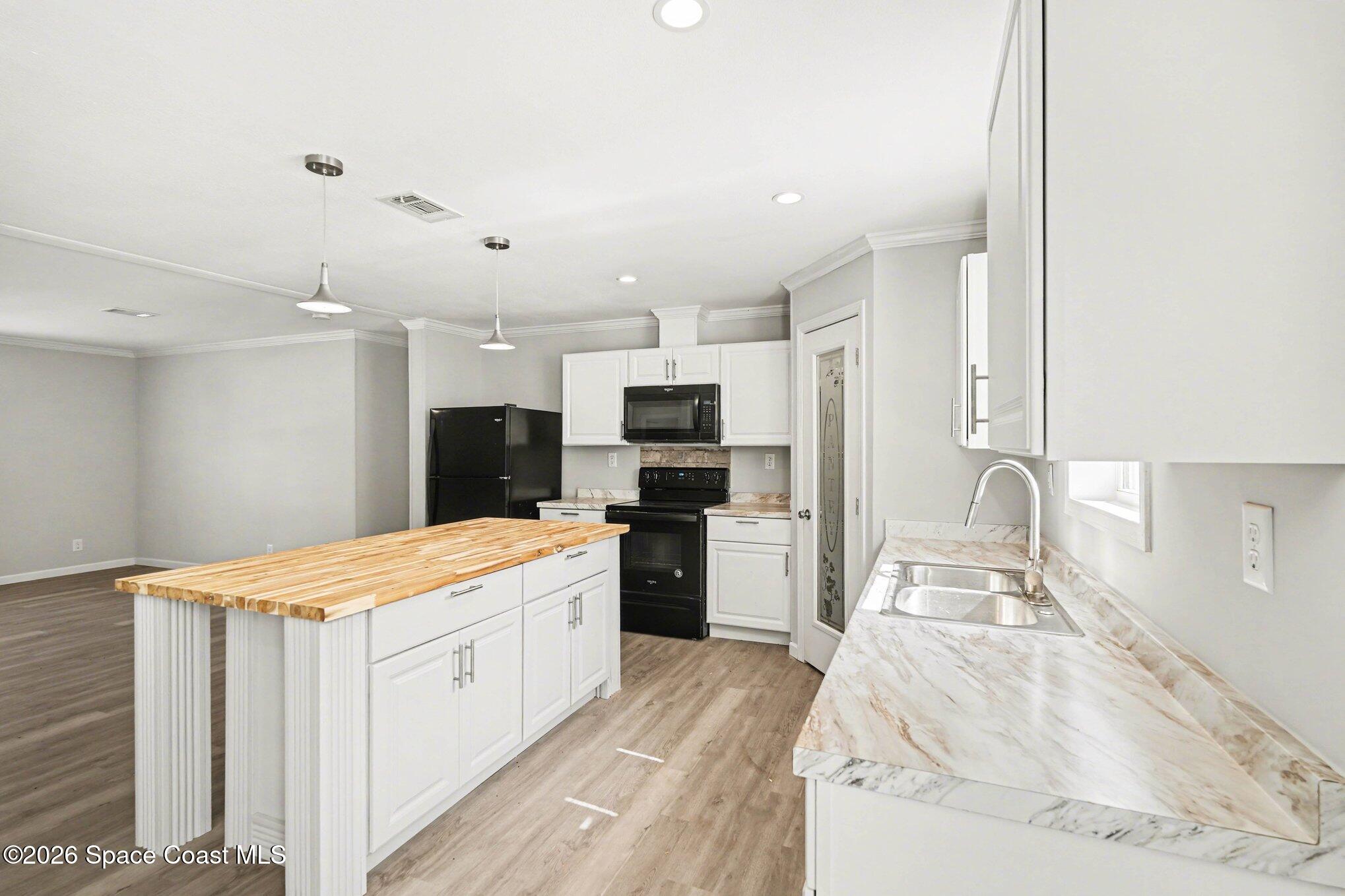23950 Bass Road, Astor, FL 32102 — photo 3