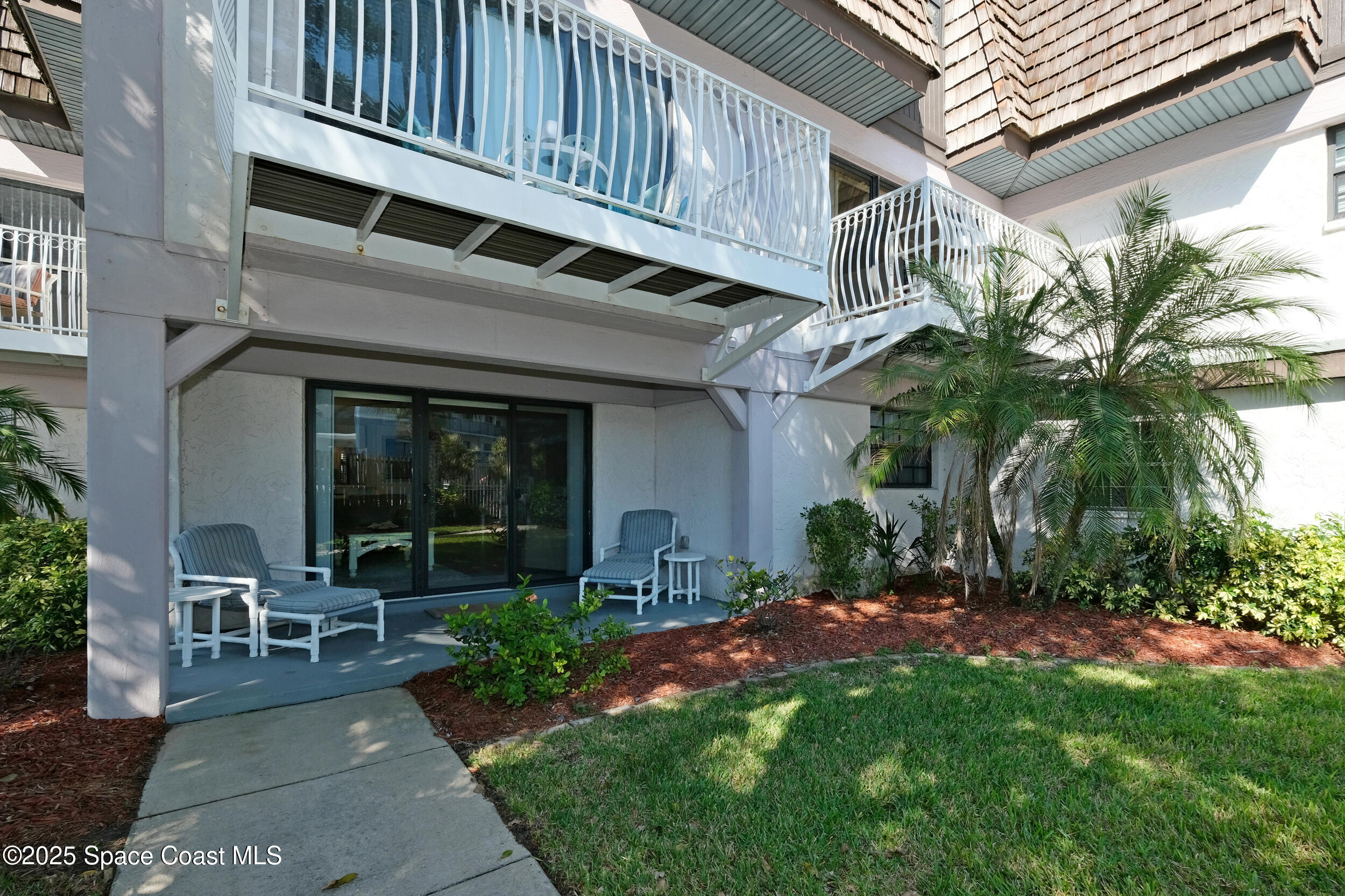 5350 Ocean Beach Boulevard 102 — photo