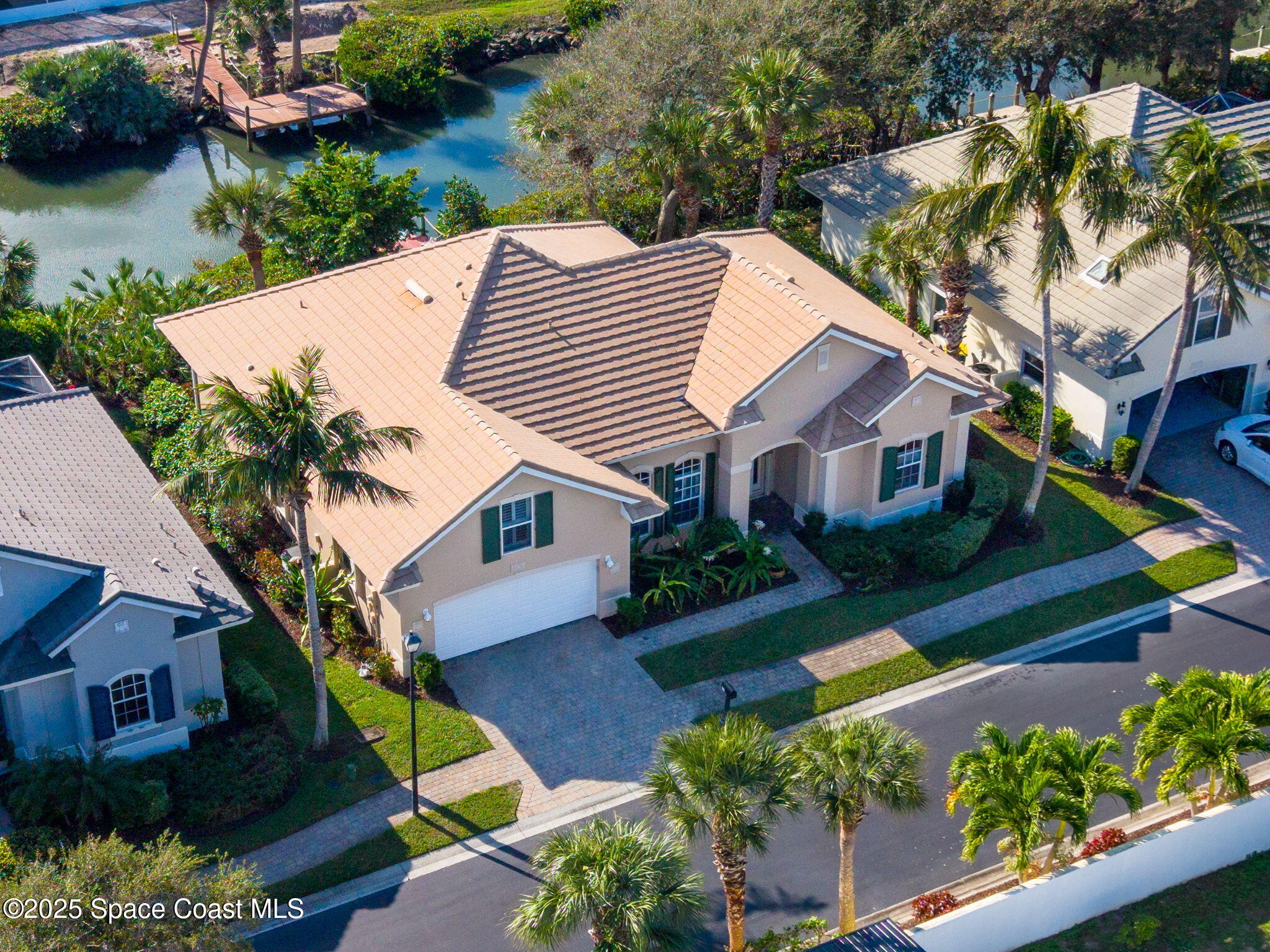 379 Pentland Drive — photo