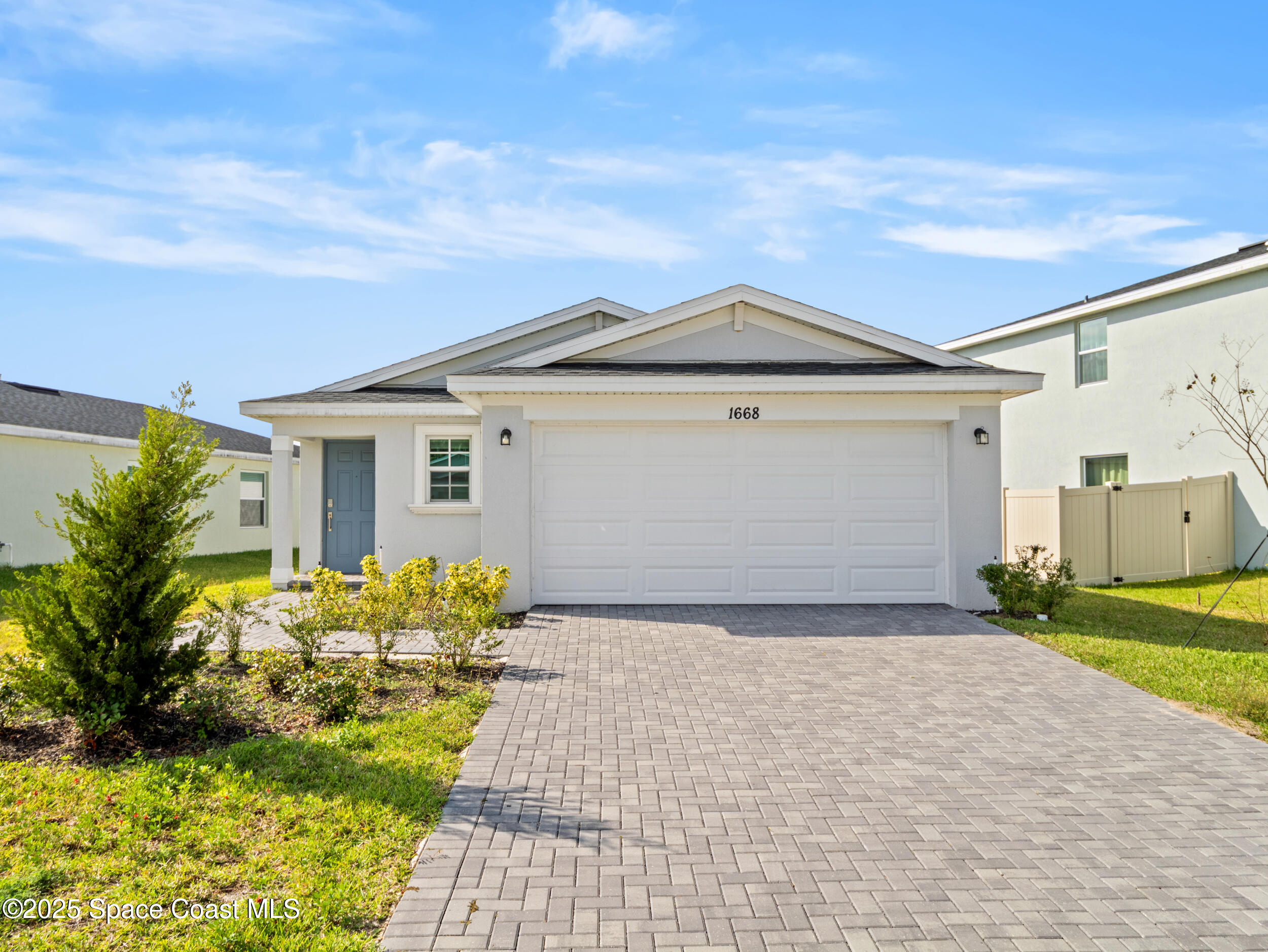 1668 Colebrook Circle SW — photo
