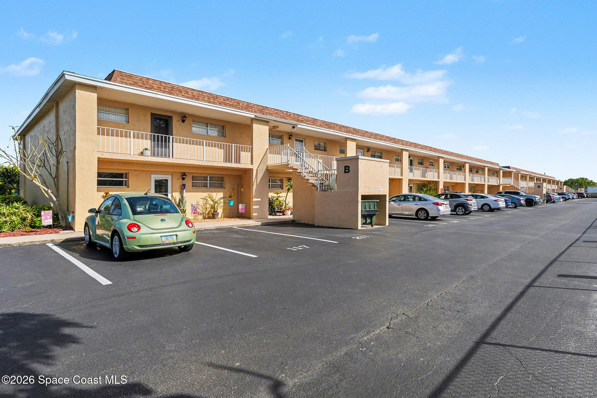 2135 N Courtenay Parkway 217 — photo