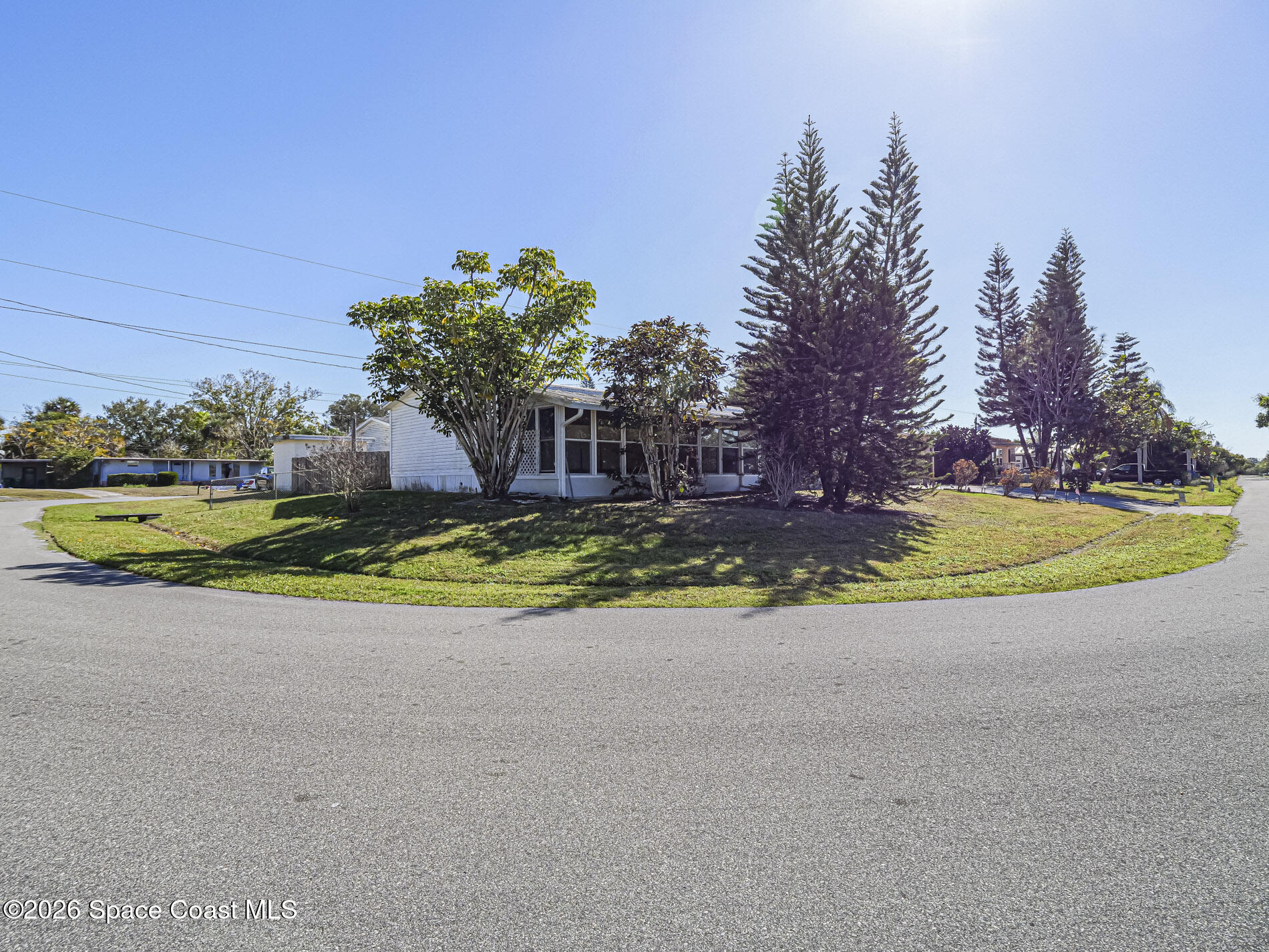 37 Sapphire Street — photo