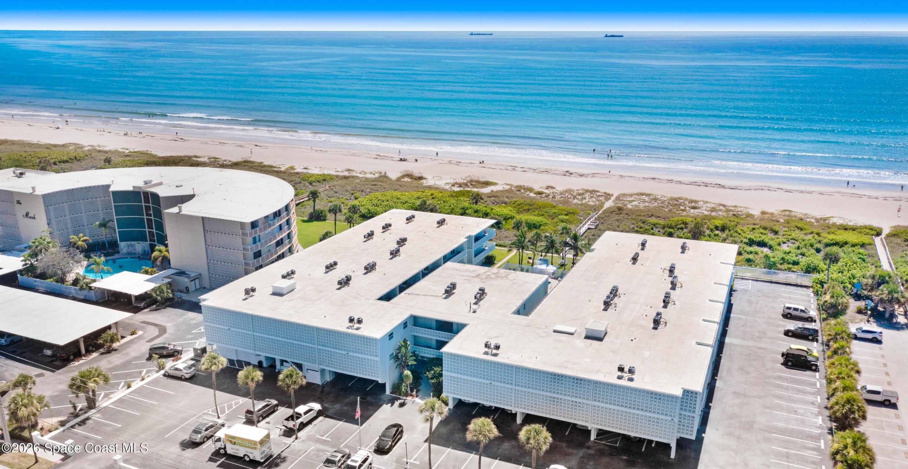 4800 N Ocean Beach Boulevard 304 — photo