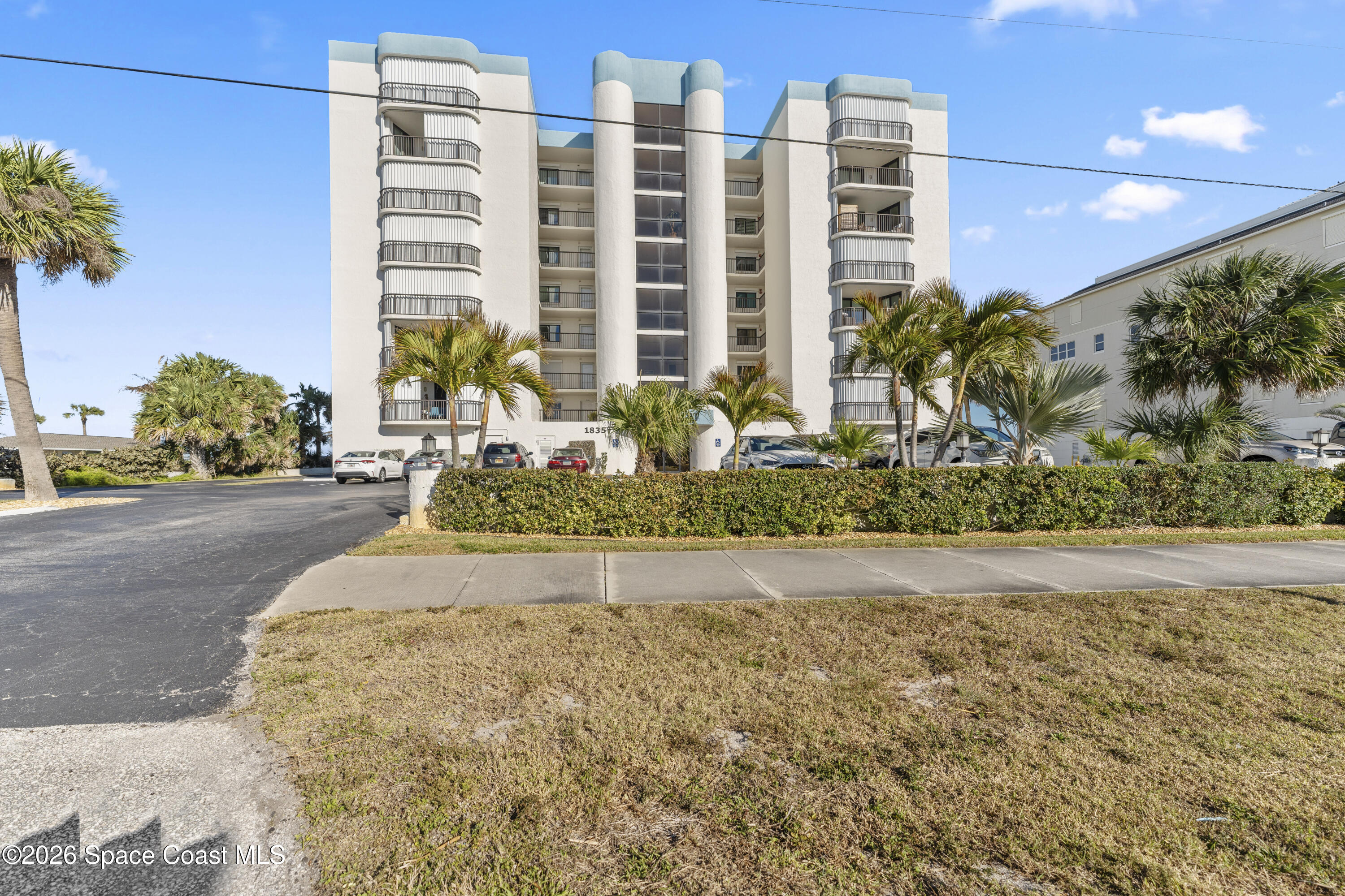 1835 S Atlantic Avenue 301 — photo