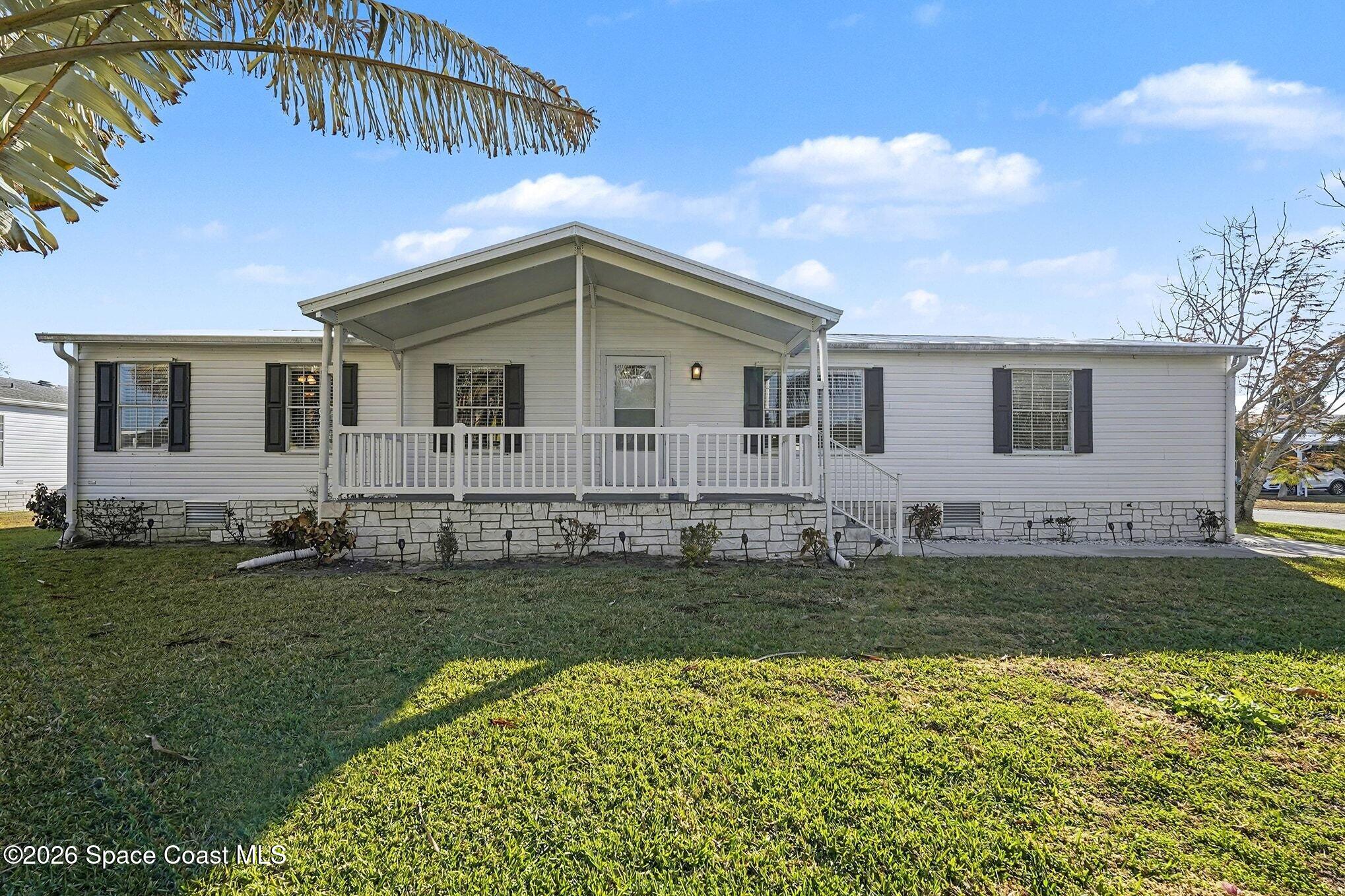 926 Laurel Circle — photo