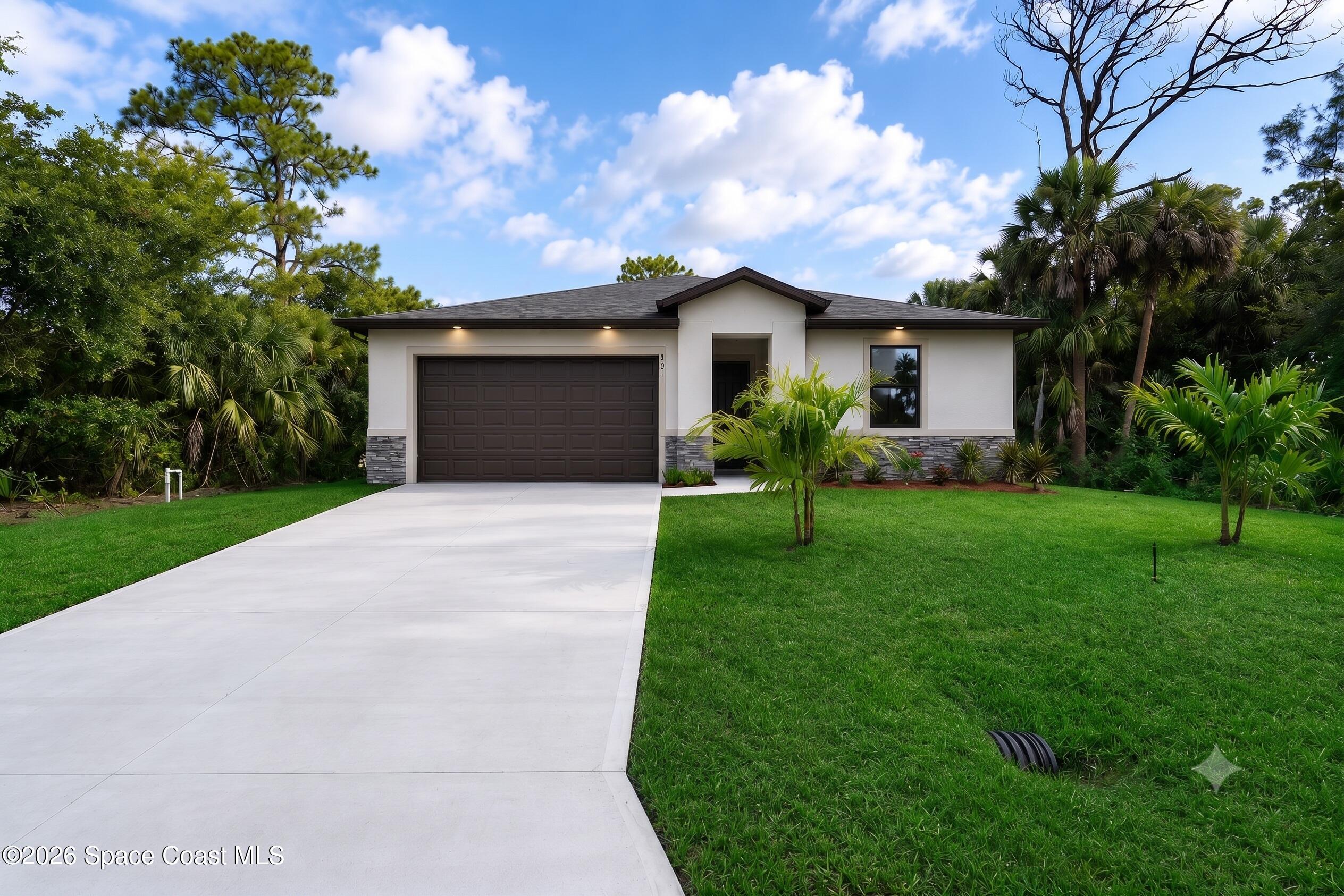 801 Gelaso Street SW — photo