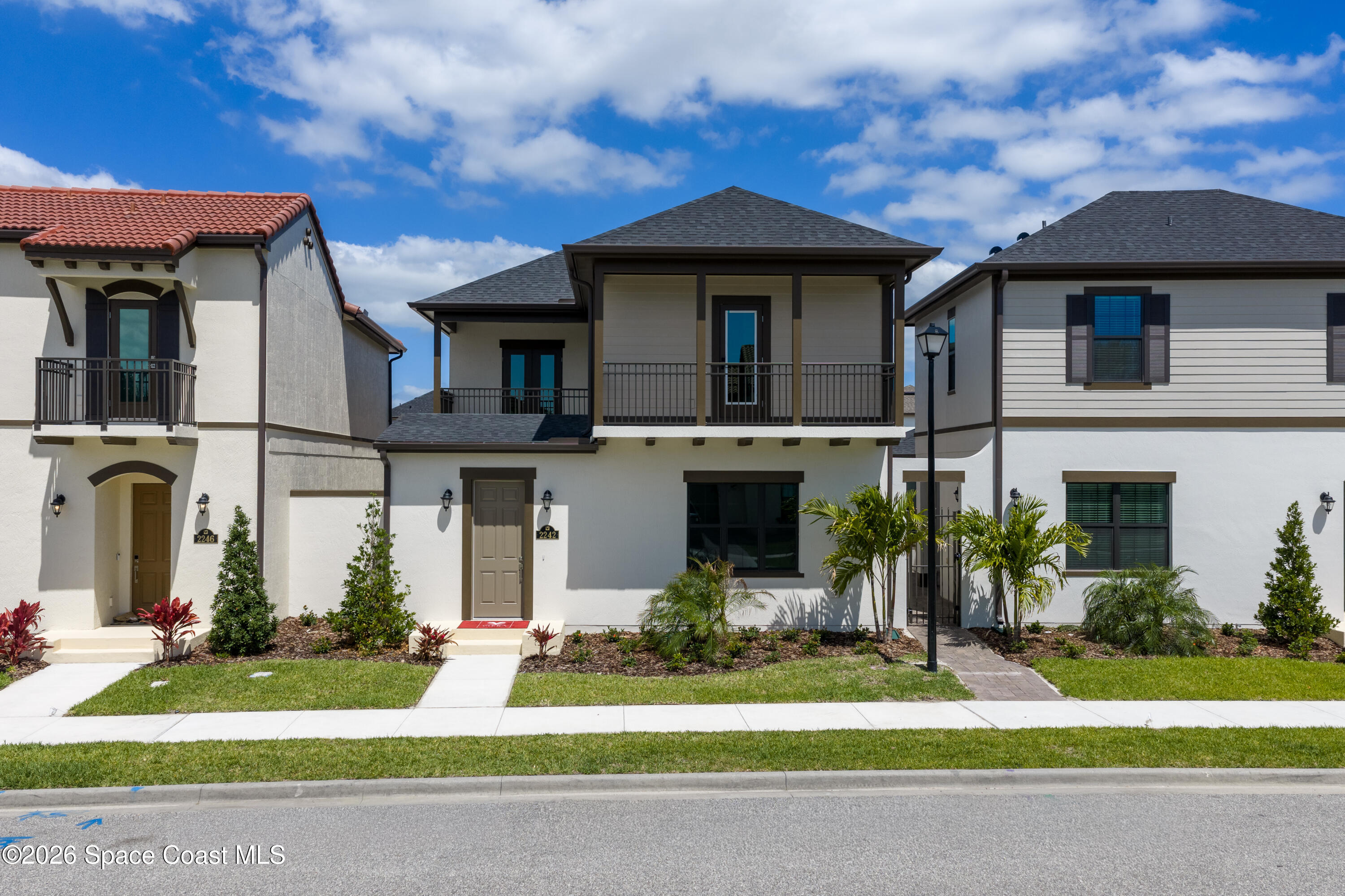 2242 Salew Street — photo