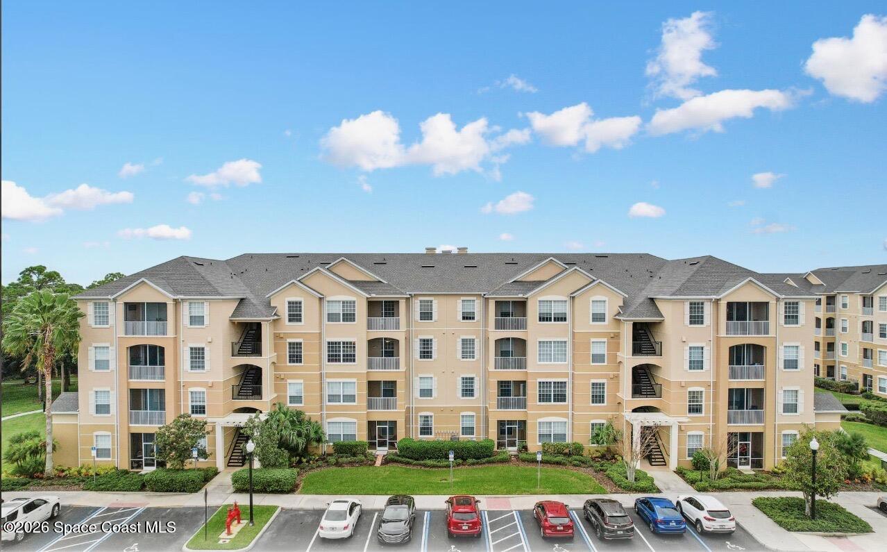 1626 Peregrine Circle 401 — photo
